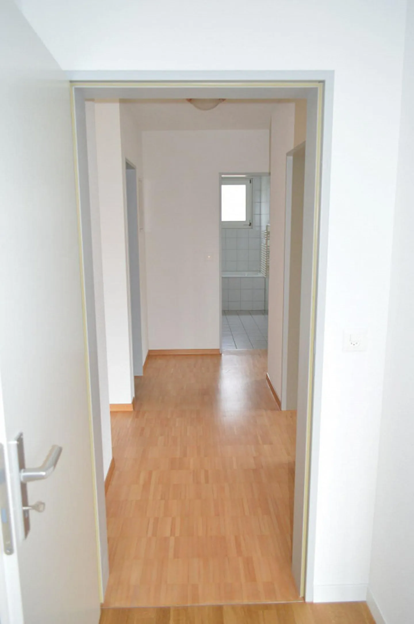 Appartamento 5 1/2 locali in posizione centrale - Foto 4 di 11