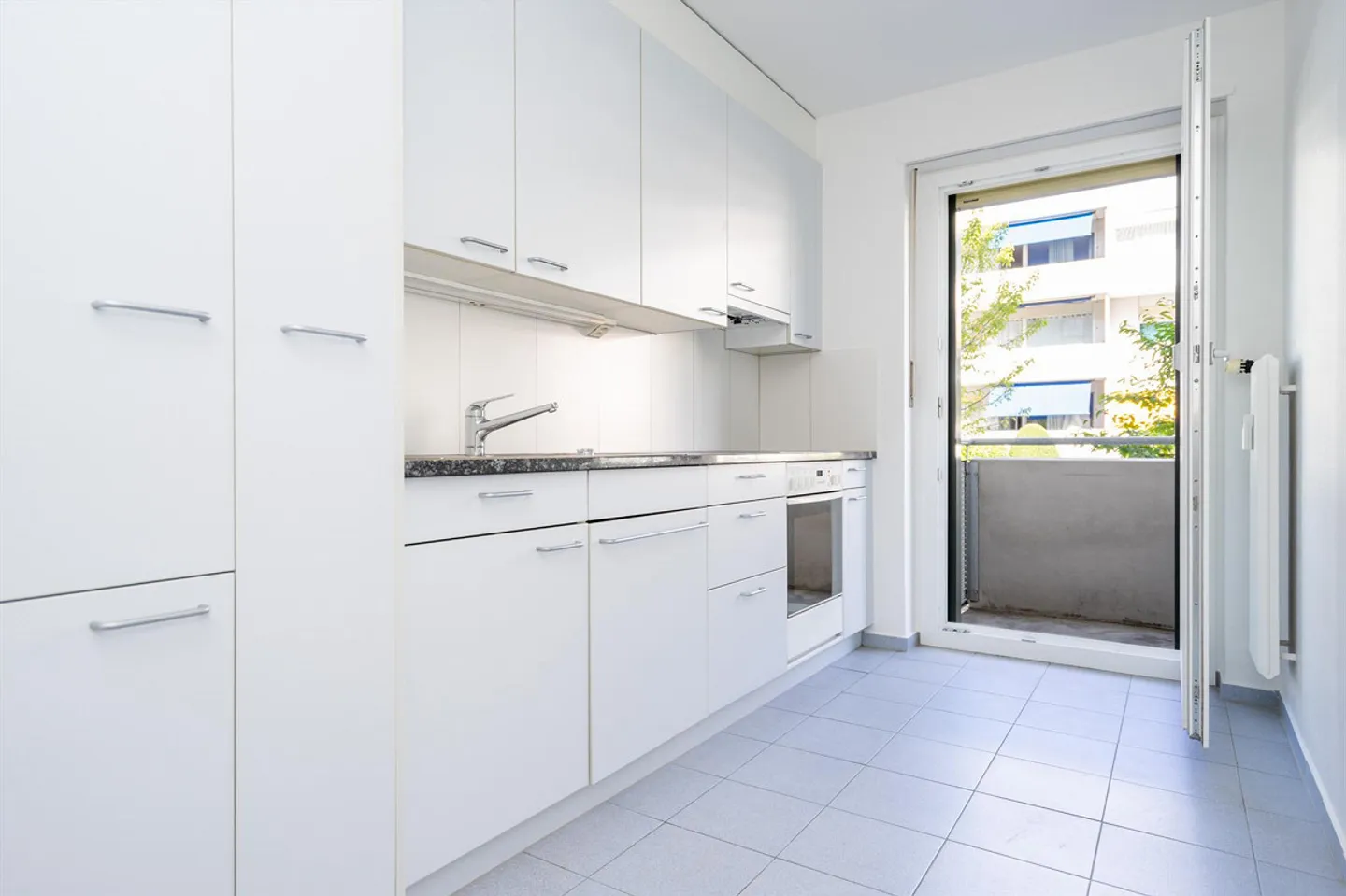 Charmante Wohnung mit Balkon - Foto 4 von 6