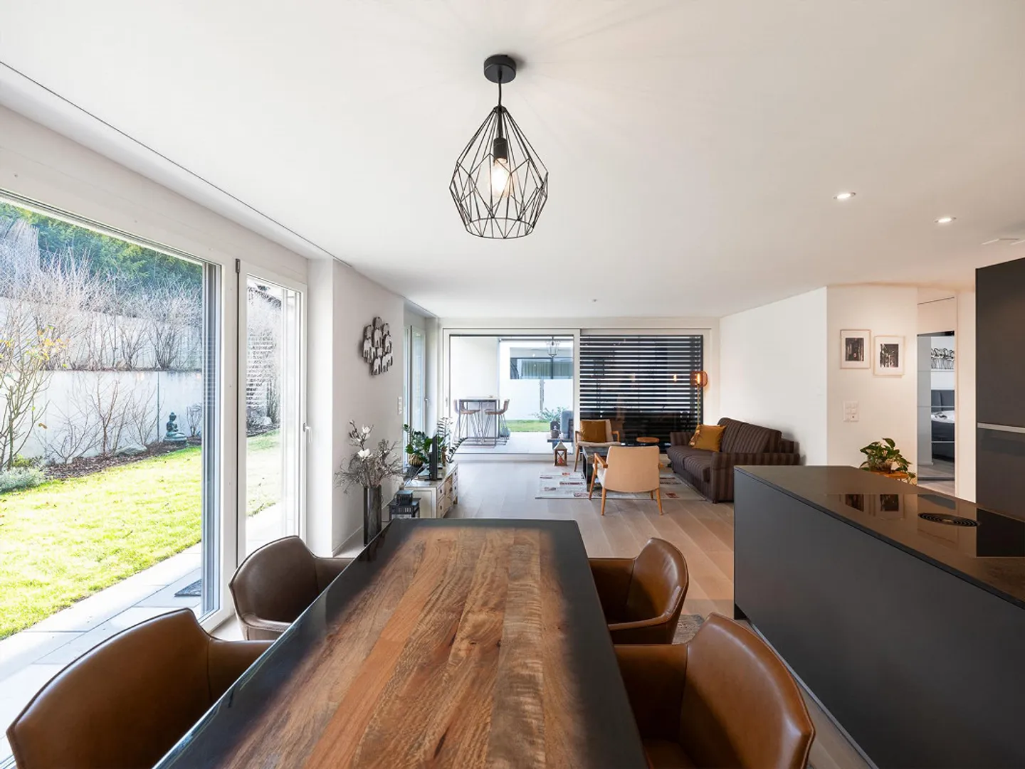 Appartement de 4,5 pièces au rez-de-chaussée à Arlesheim à louer - Photo 9 sur 21