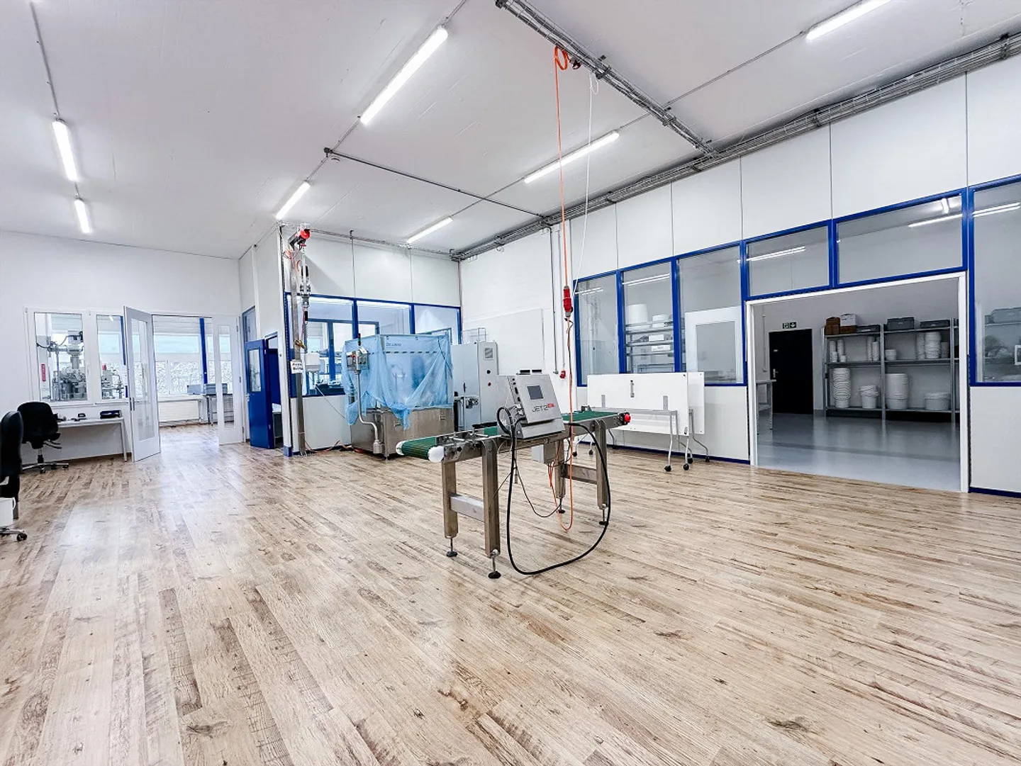 Attractive commercial spaces for rent - Photo 11 of 11