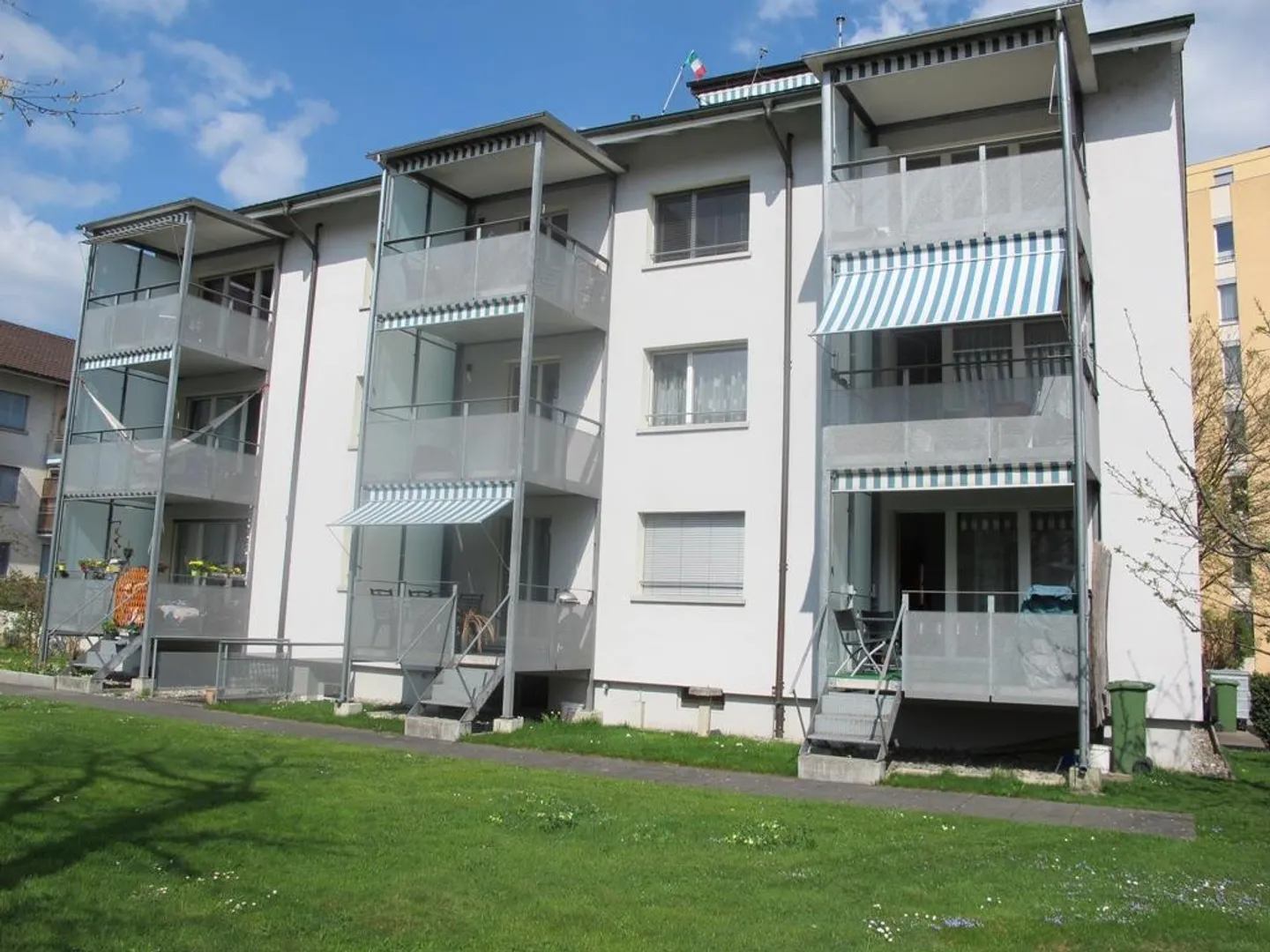 Cozy 3 1/2-room apartment in the attic for rent - Photo 3 of 6