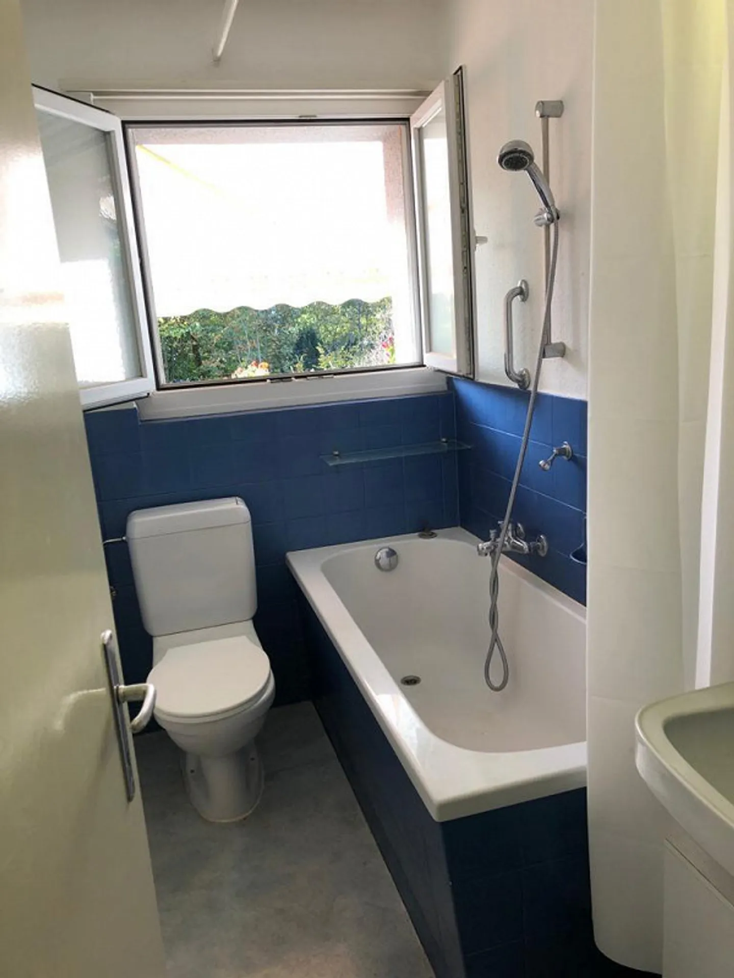 2.5 Room Apartment with Balcony - Photo 1 of 8