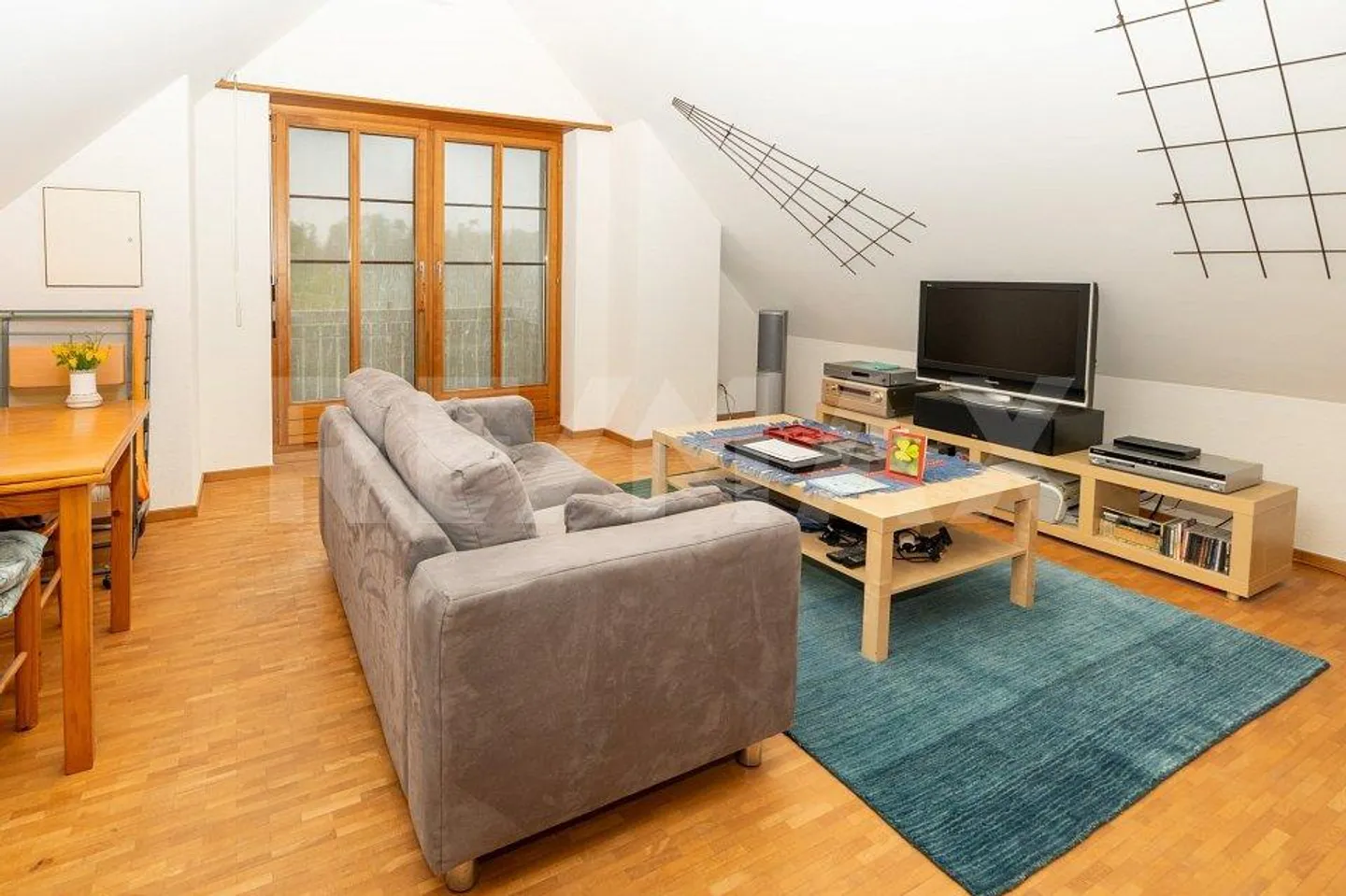 Charmante  2½-Zimmer Dachwohnung - Foto 5 von 8
