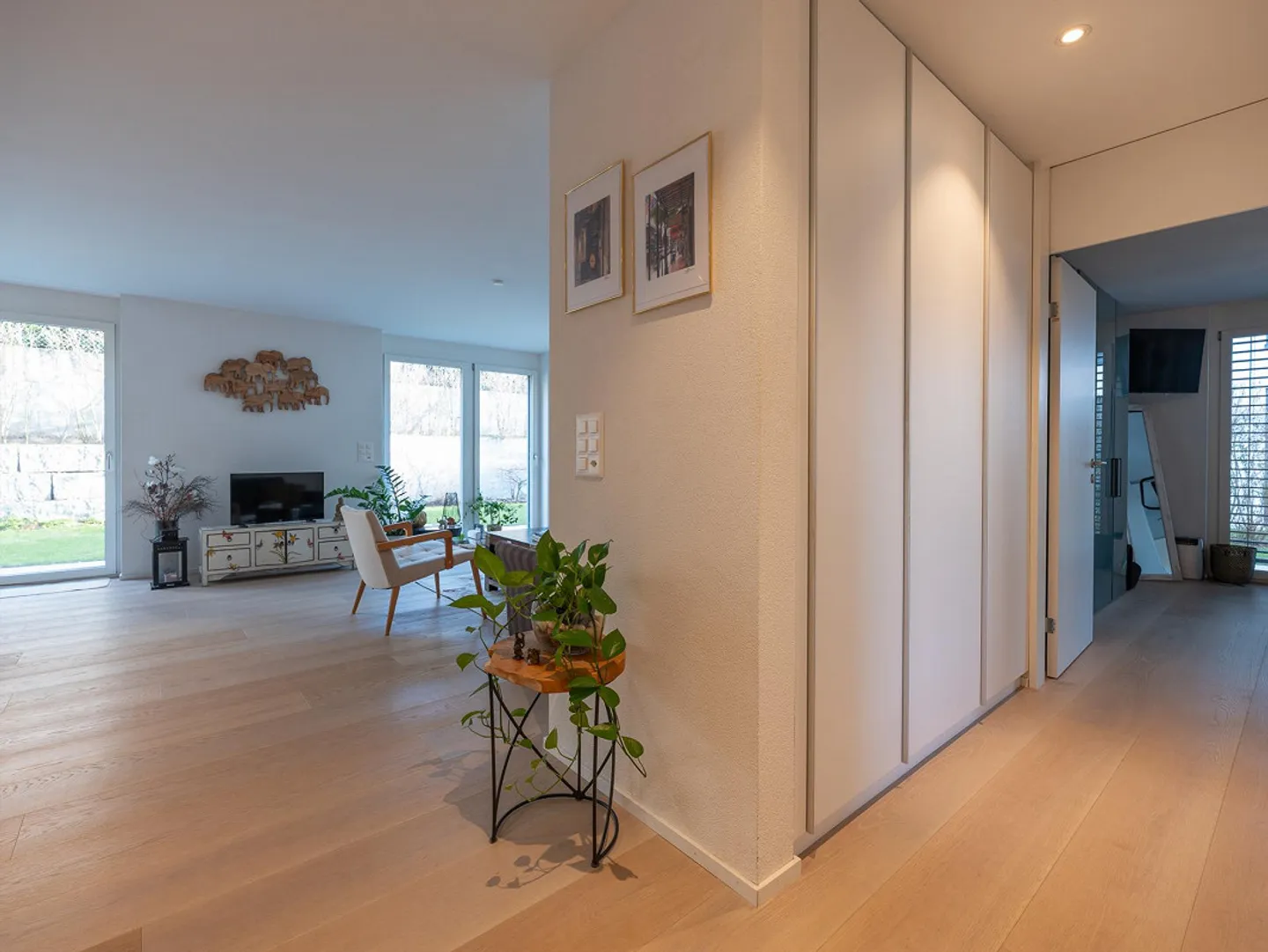 Appartement de 4,5 pièces au rez-de-chaussée à Arlesheim à louer - Photo 17 sur 21