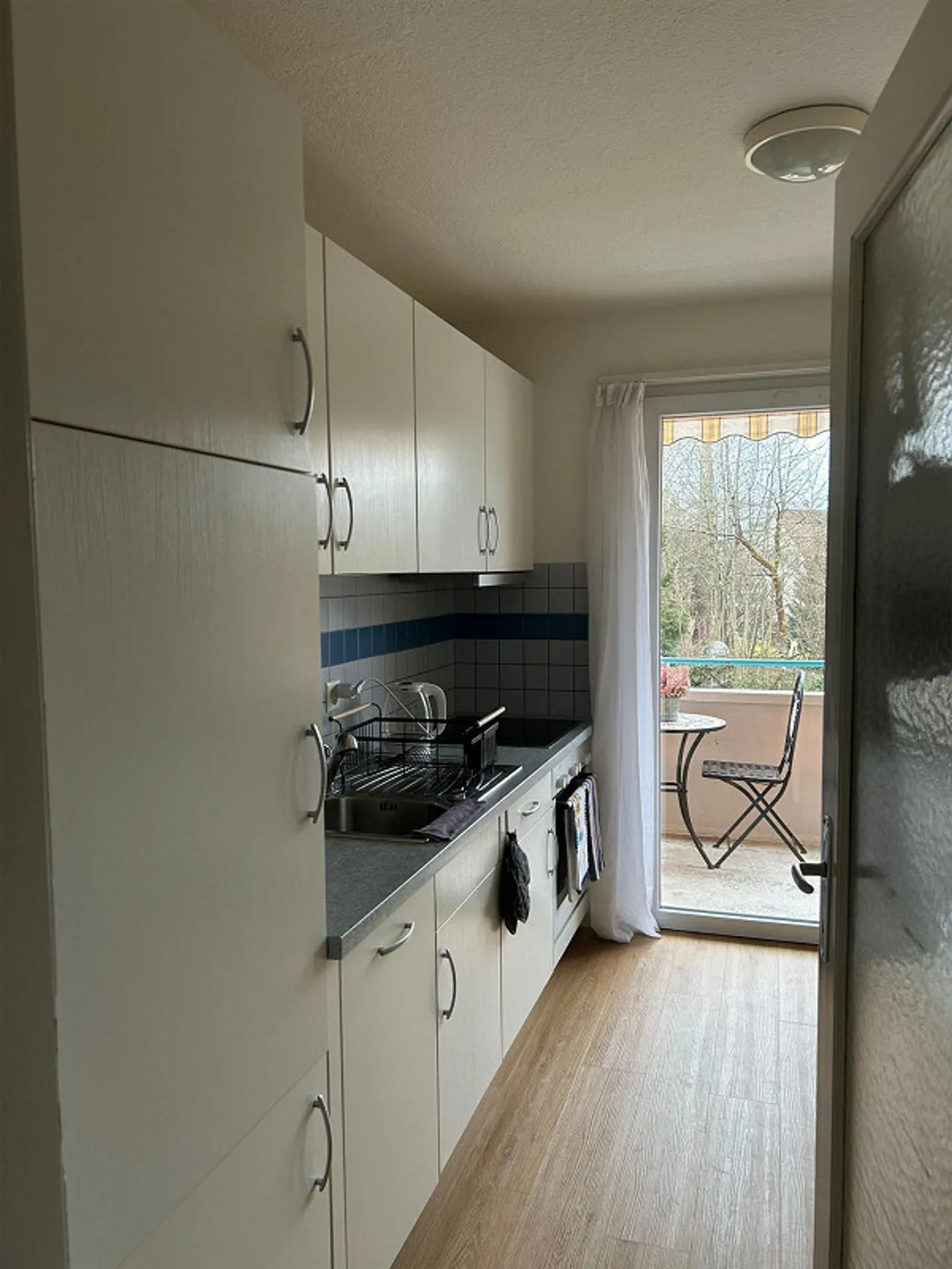 2.5 Room Apartment with Balcony - Photo 4 of 8