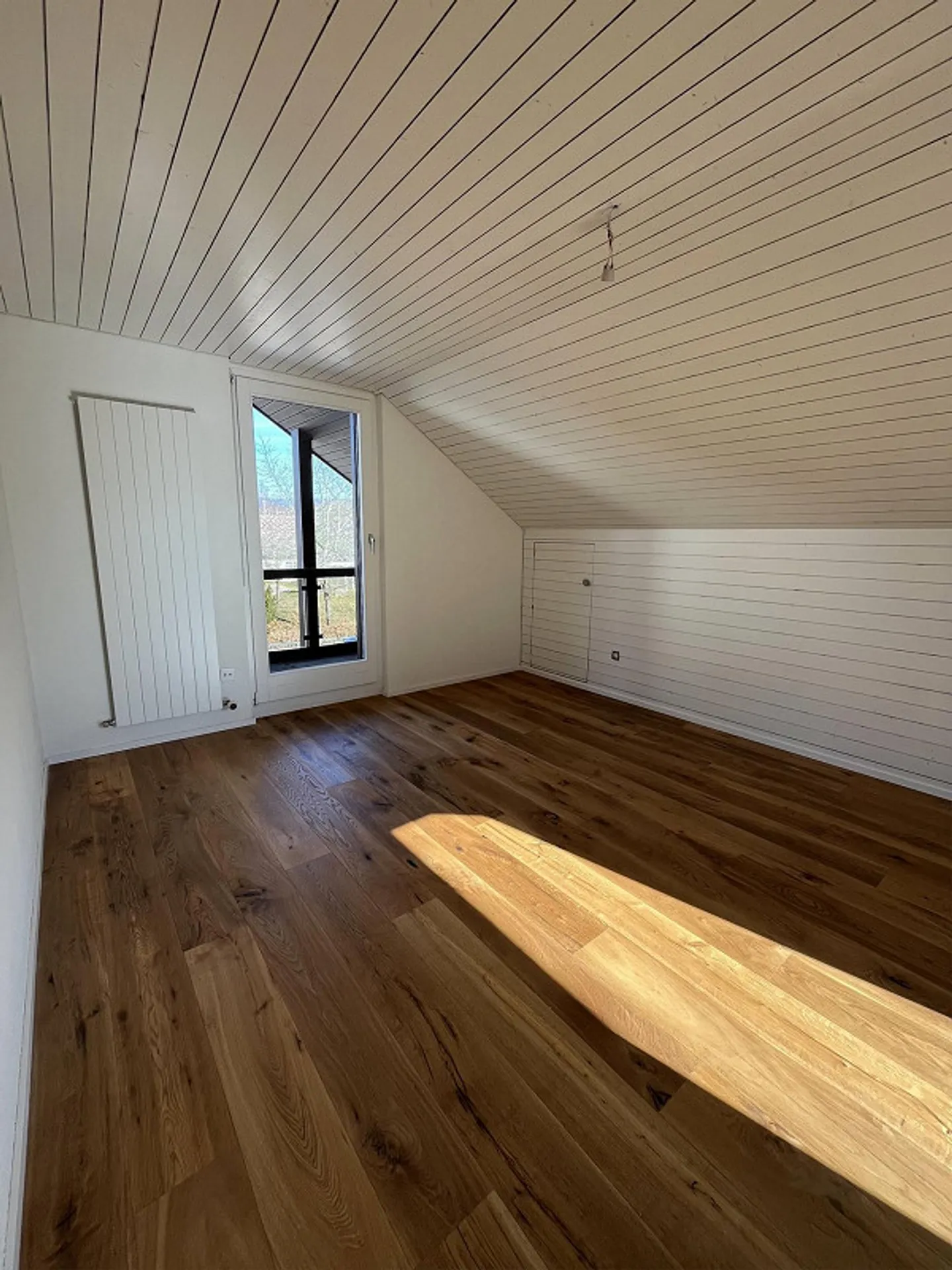 Aussergewöhnliche Maisonette-Wohnung - Foto 2 von 12