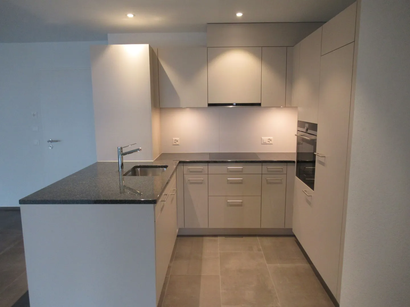 appartement situé au centre - Photo 3 sur 9