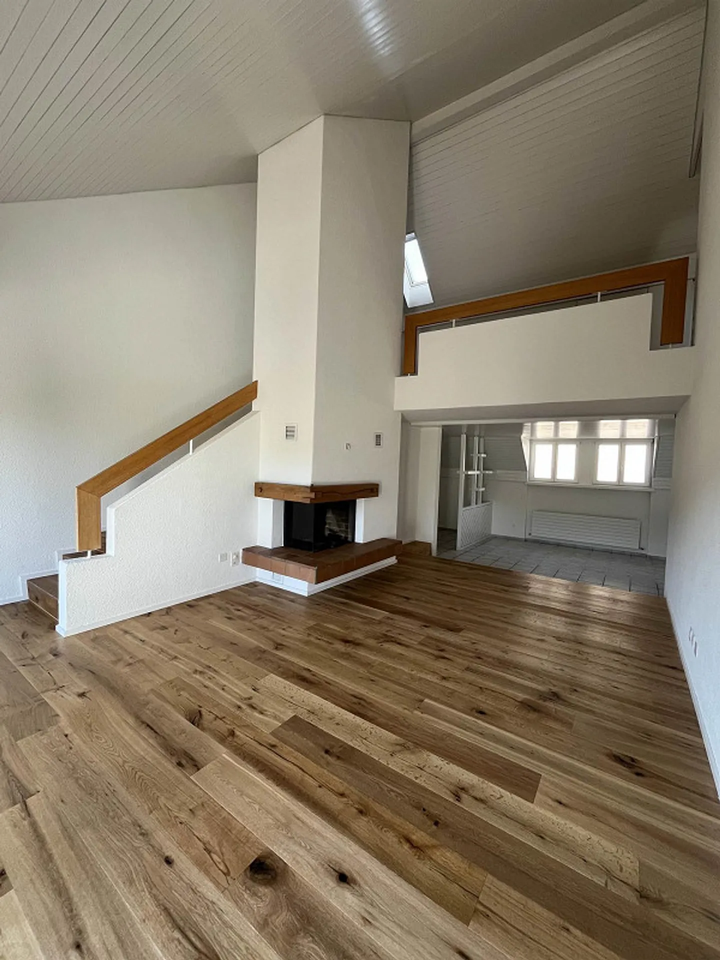 Aussergewöhnliche Maisonette-Wohnung - Foto 1 von 12