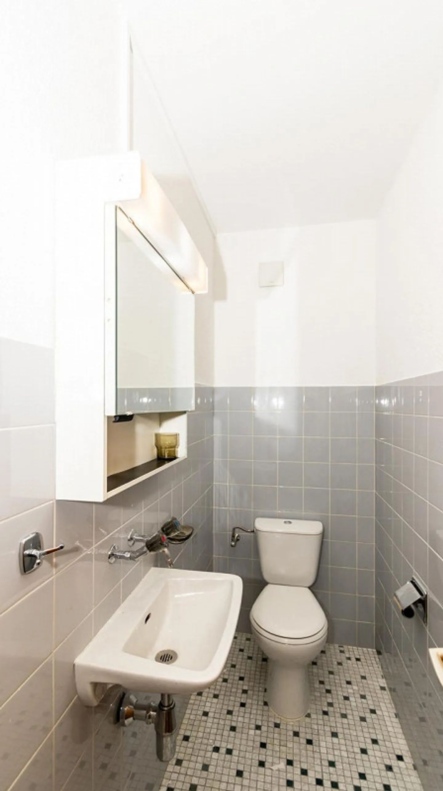 CONTHEY A LOUER SPLENDIDE APPARTEMENT 3.5 PCES - Photo 9 sur 14