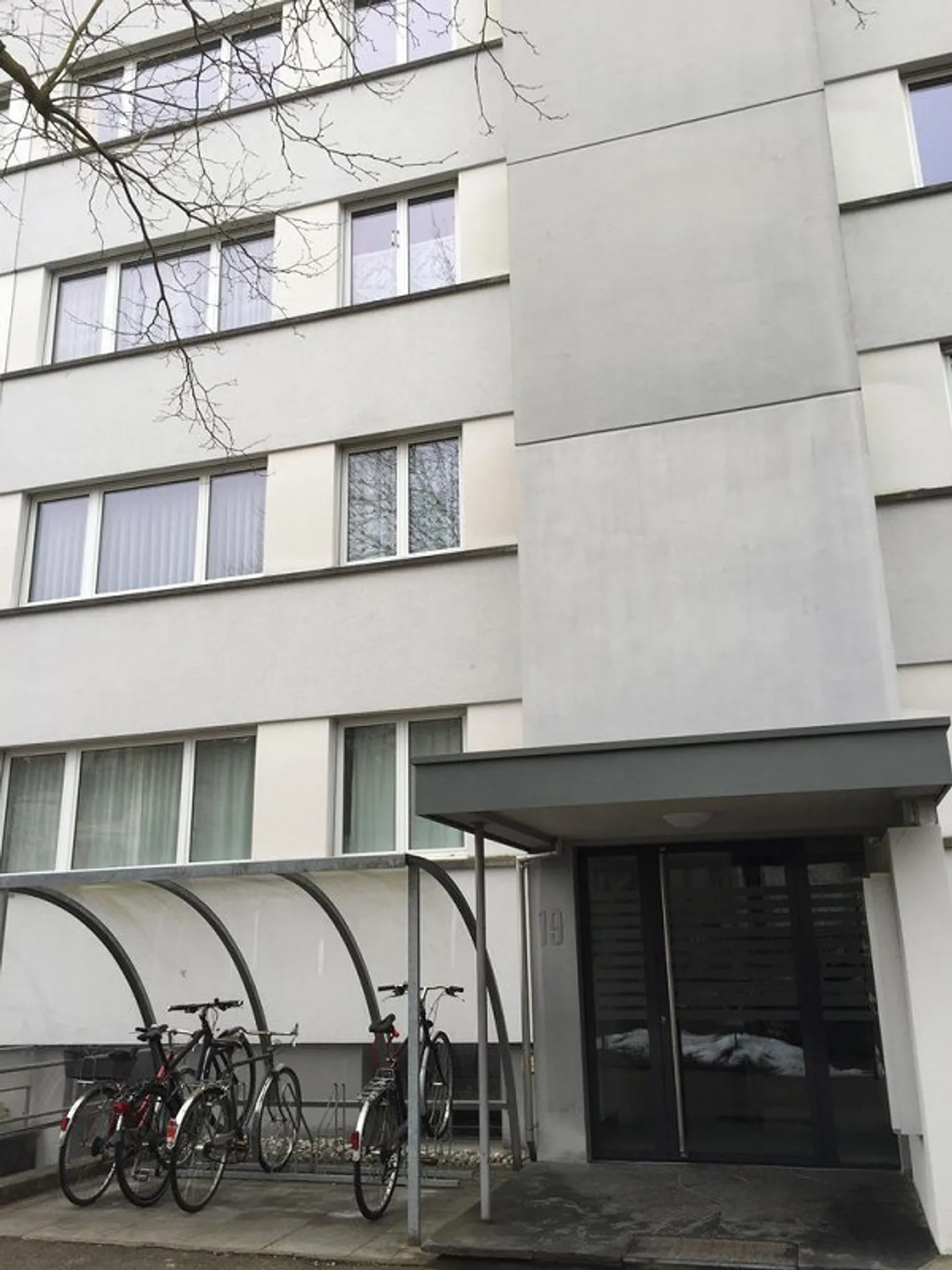 Ottimo appartamento di 3 stanze - Foto 2 di 8