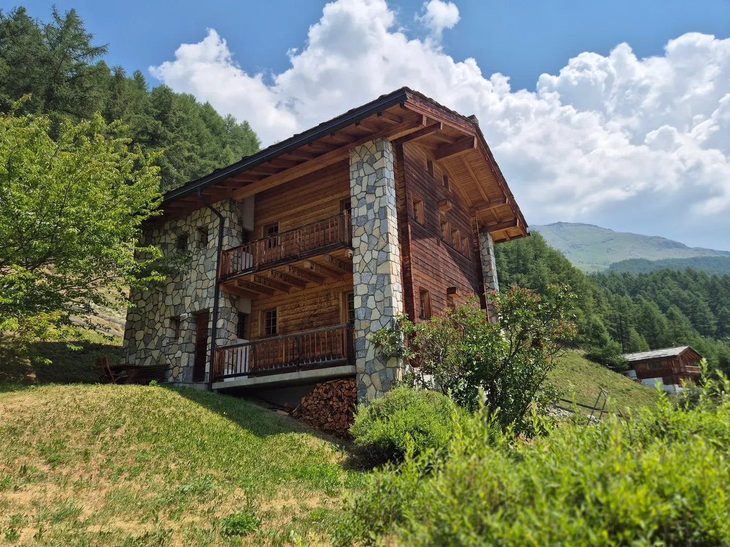 Chalet con carattere in villa (Evolène) - Vista panoramica - Massima esposizione al sole - Foto 2 di 16