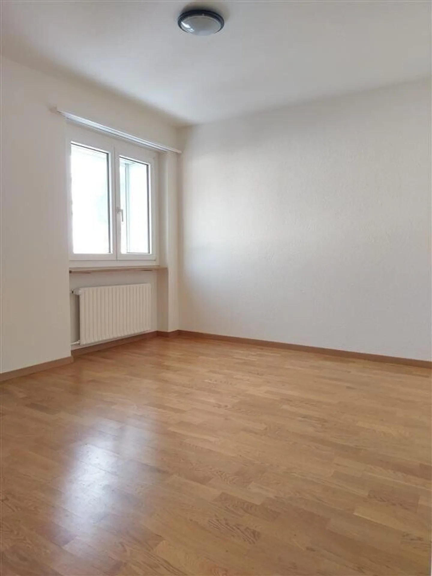 Dans un quartier résidentiel calme avec balcon ensoleillé - Photo 7 sur 8
