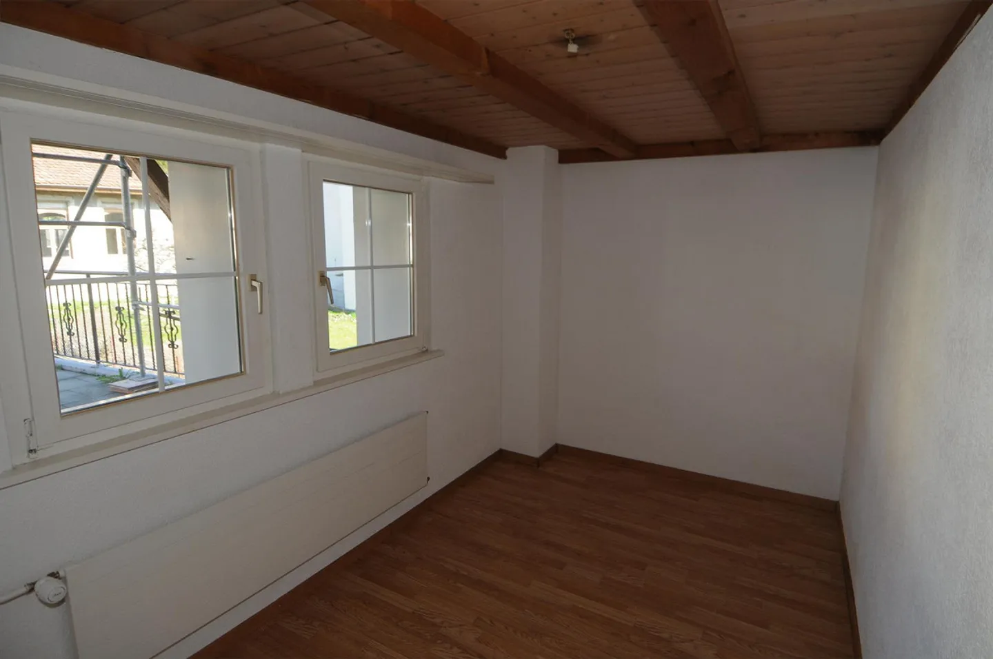 Geräumige Wohnung mit Loggia - Foto 2 von 10
