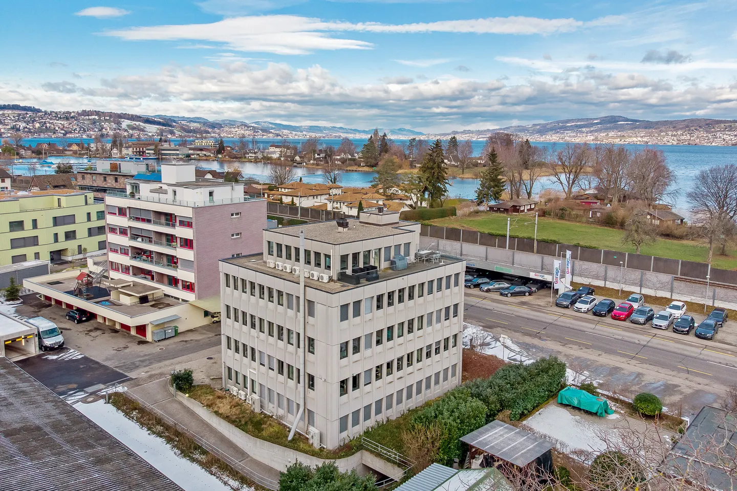 Outdoor parking space for rent - Photo 1 of 2