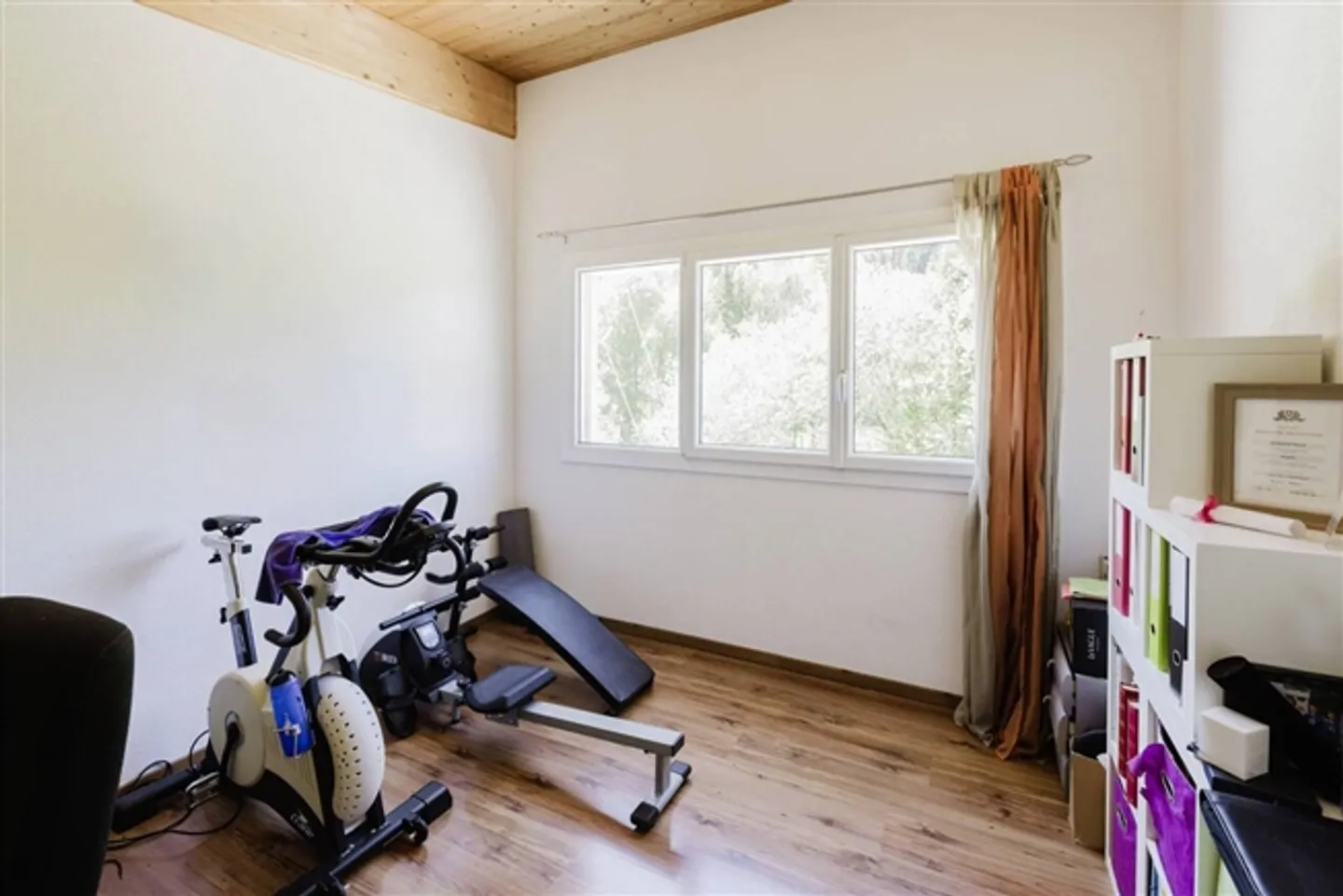 Near the city center, in a natural environment - Photo 9 of 13