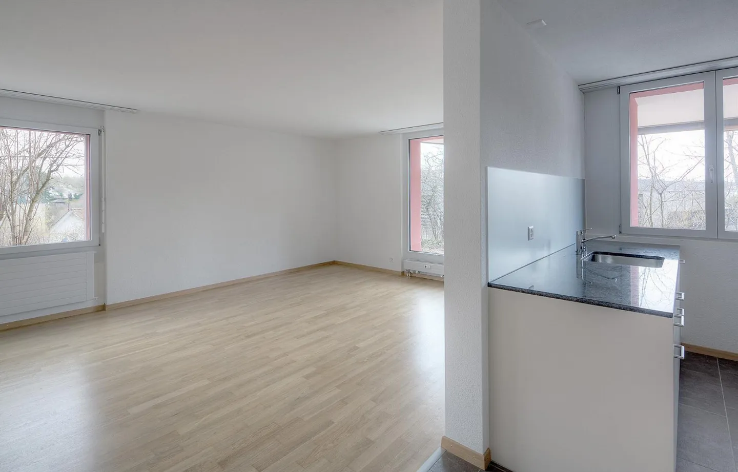 Vivre dans un emplacement de choix à Ittigen ! - Photo 2 sur 6