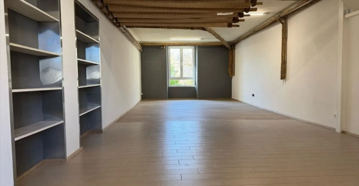 Spazio ufficio in affitto - Foto 2 di 8