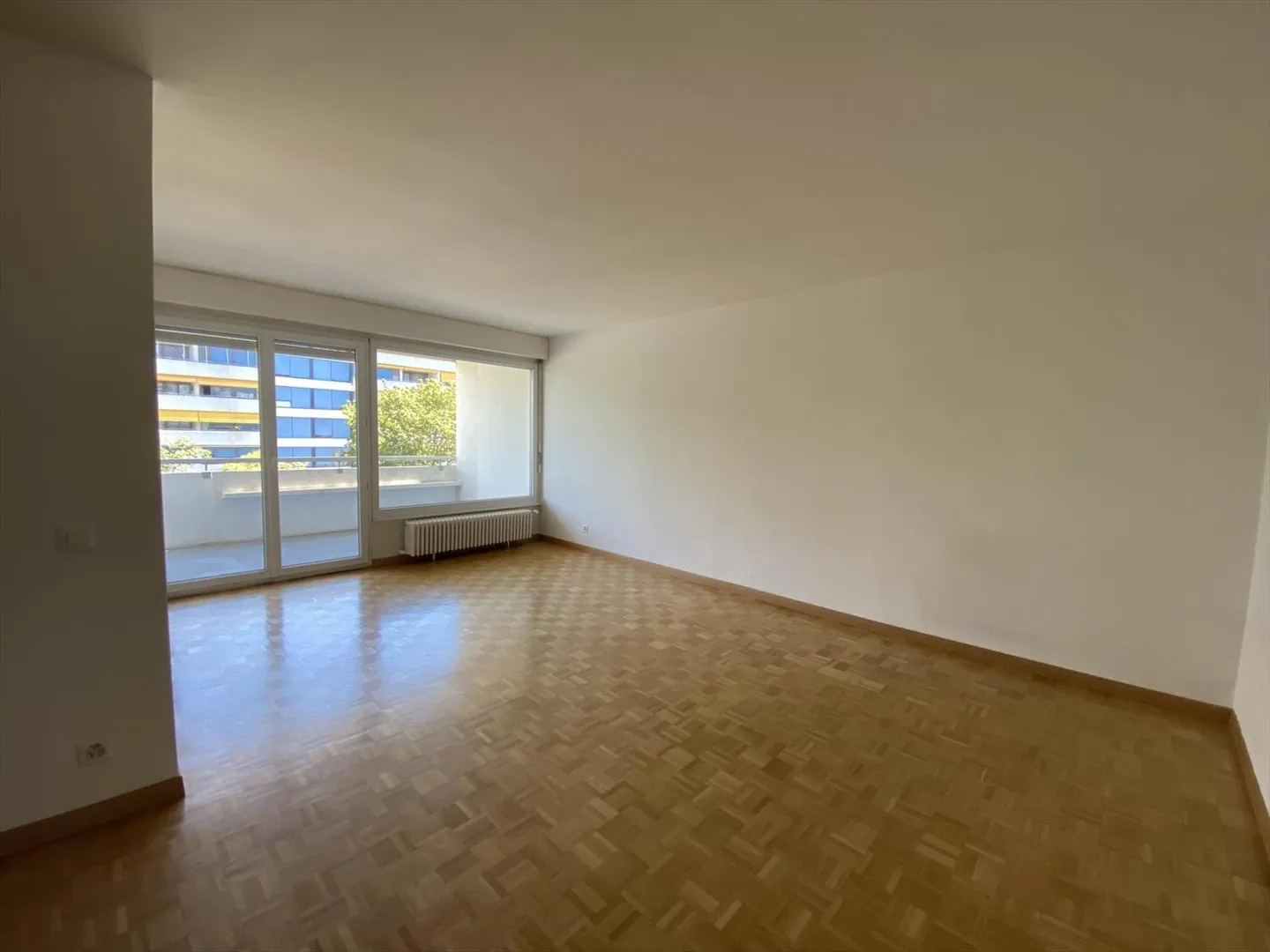 Appartement de 6.5 au 2ème étage - Photo 2 sur 6