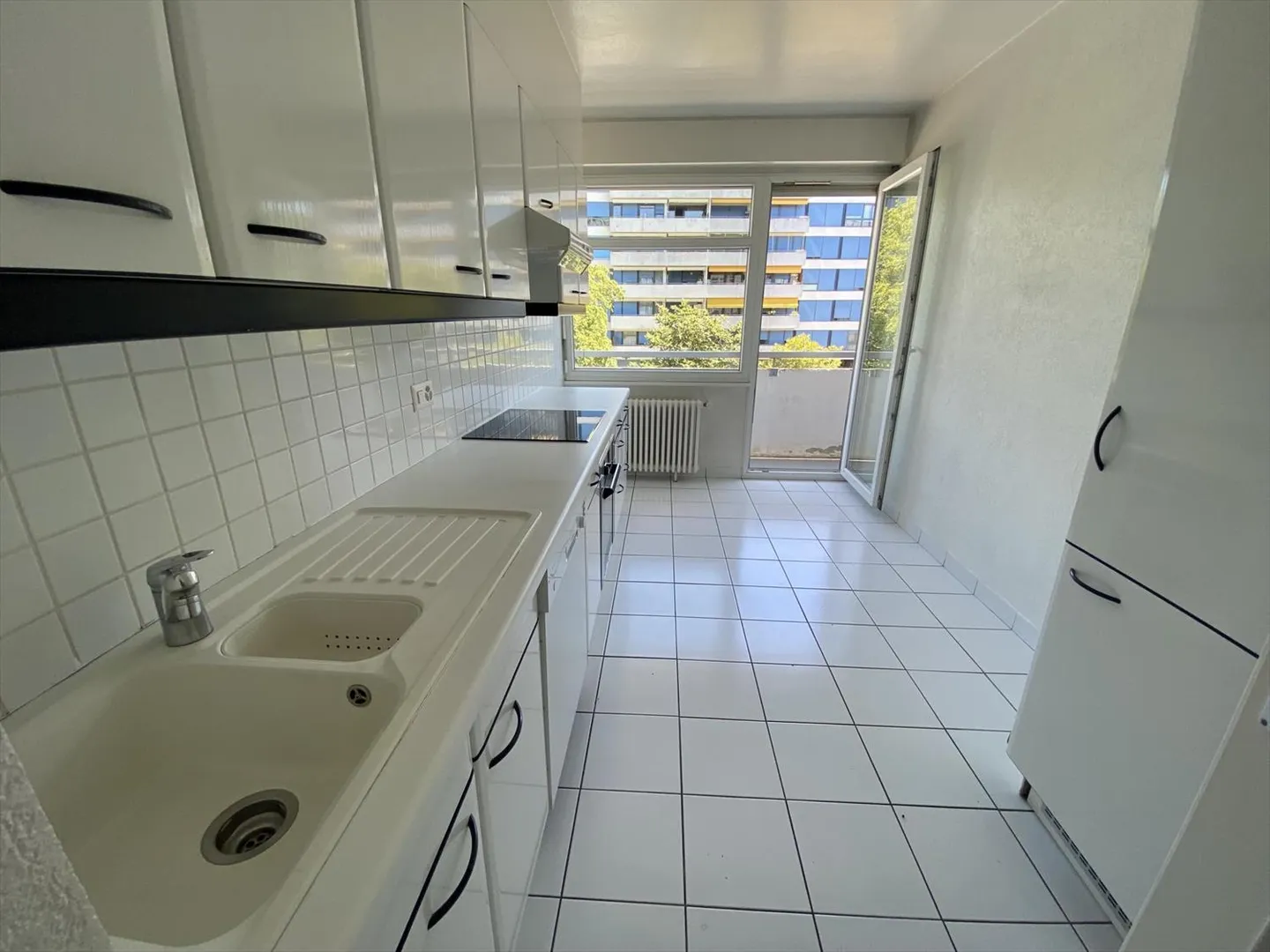 Appartement de 6.5 au 2ème étage - Photo 3 sur 6