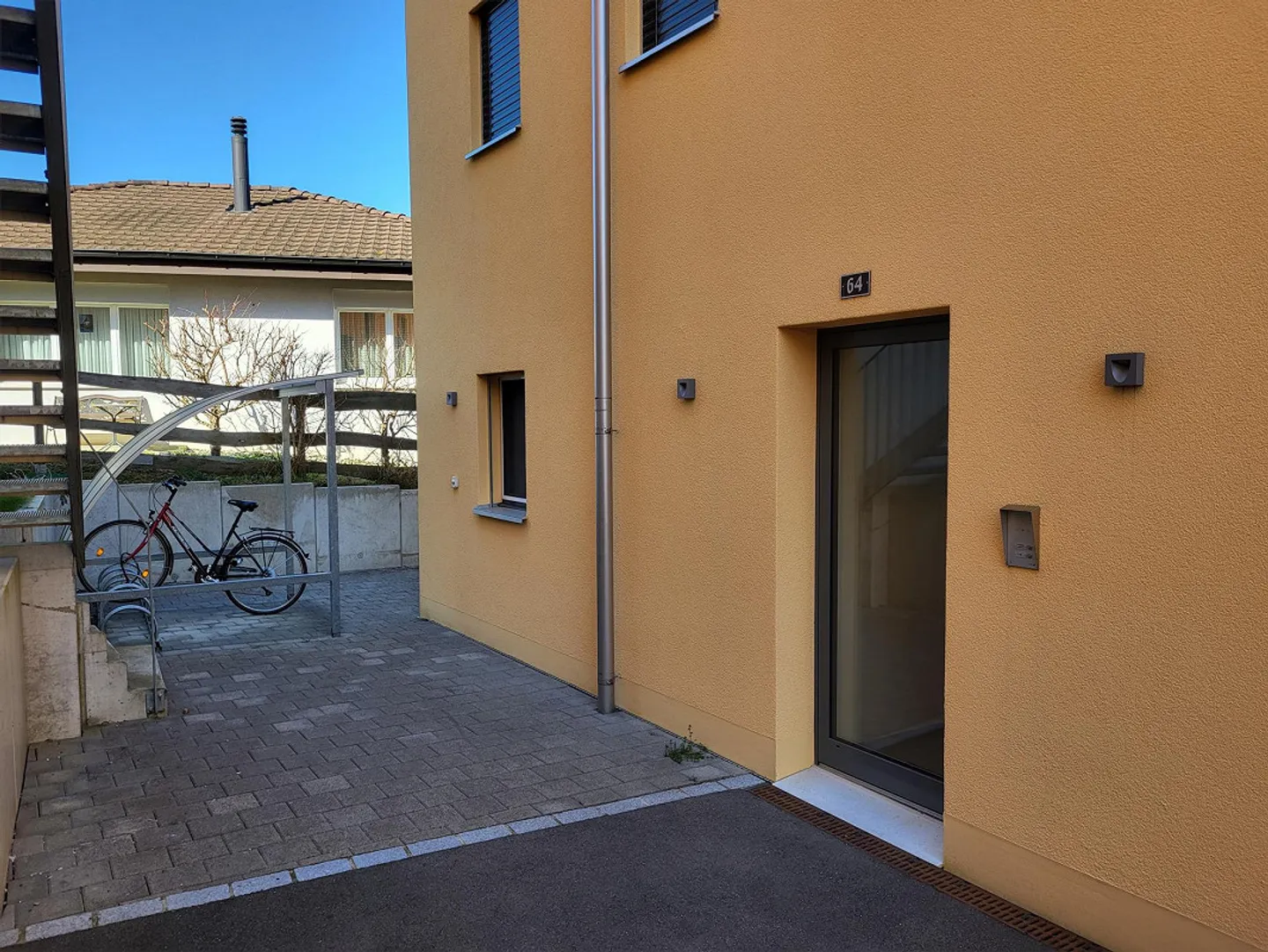 Modernes Attikawohnung in Lausen - Foto 3 von 24