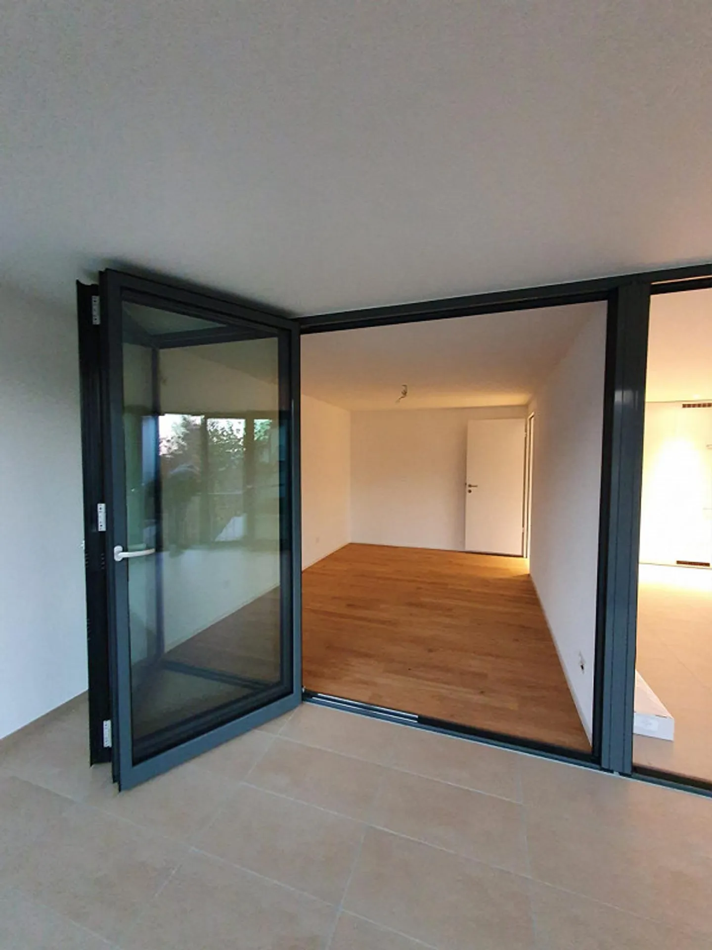 Modernes Attikawohnung in Lausen - Foto 5 von 24