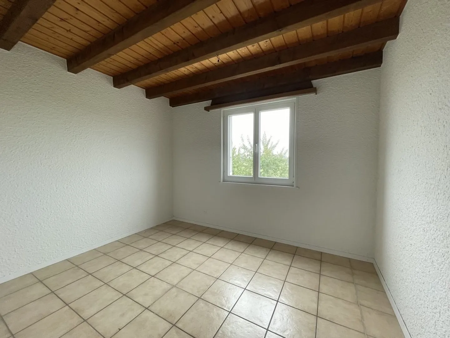 DOMDIDIER (FR) - 4.5 room duplex on the 1st floor - Photo 8 of 11
