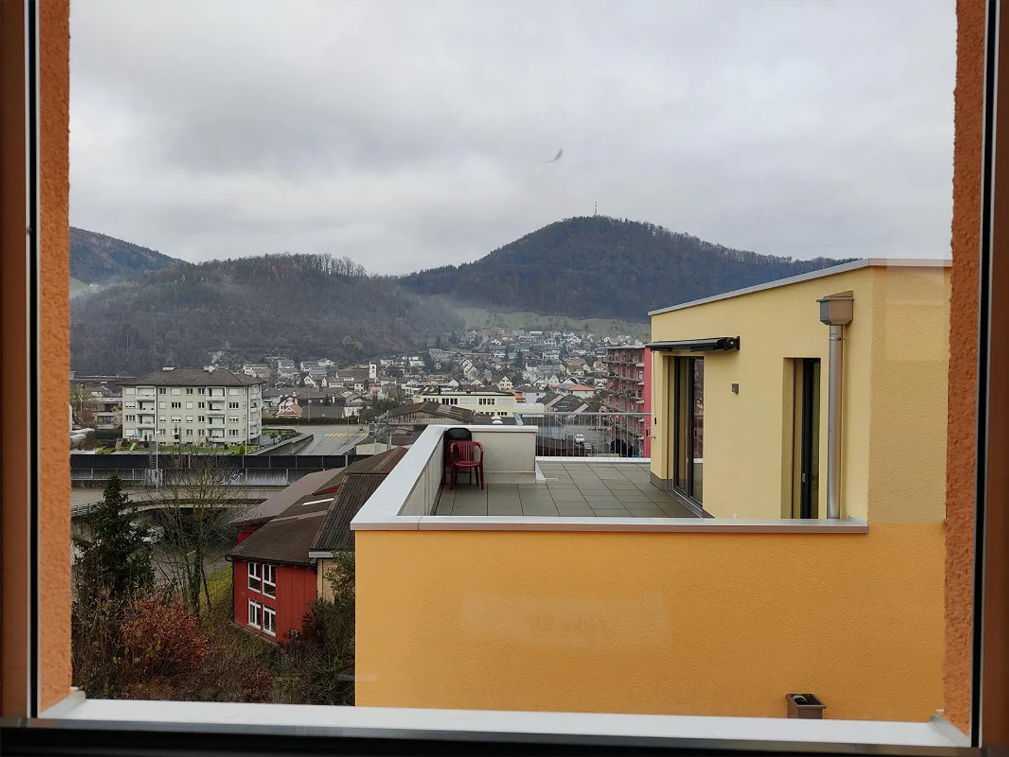 Modernes Attikawohnung in Lausen - Foto 21 von 24