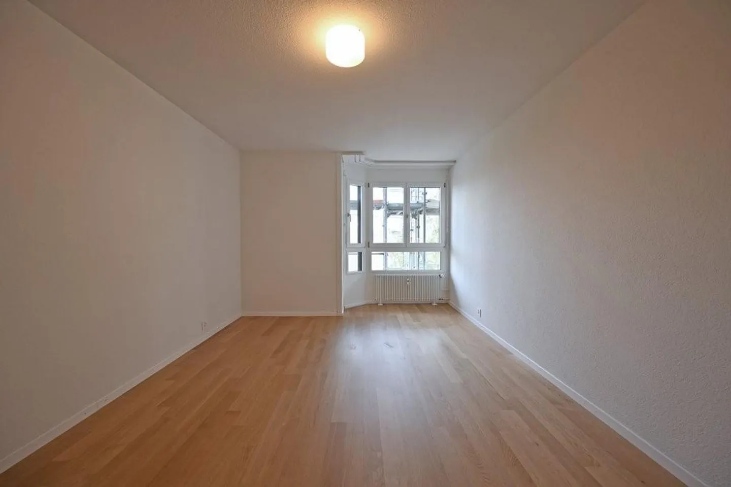 Vivere ai piedi della montagna locale di Berna - Foto 5 di 9