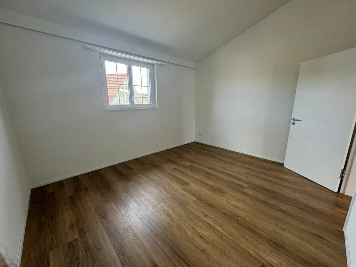 Moderne Attikawohnung mit Balkonen - Foto 6 von 14