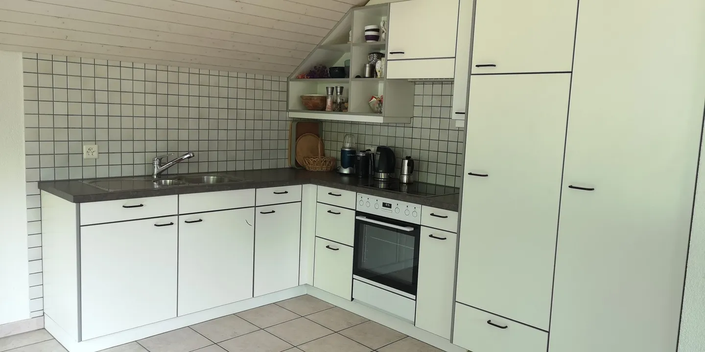 Apartment for rent - Photo 4 of 10