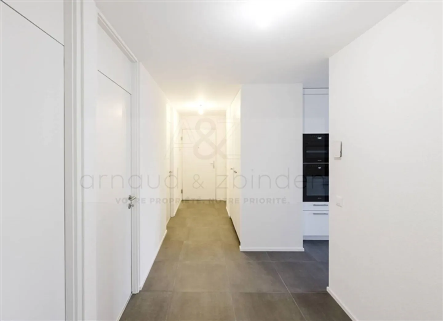 Quiet location and close to amenities - Photo 4 of 5