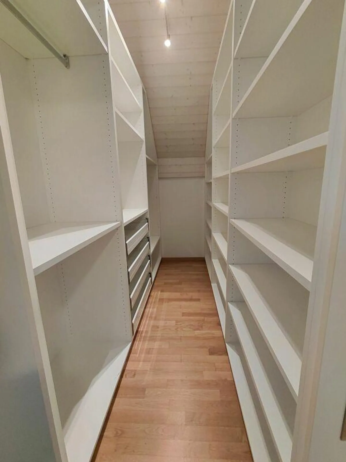 Appartamento attico di 4 1/2 stanze - Foto 6 di 12