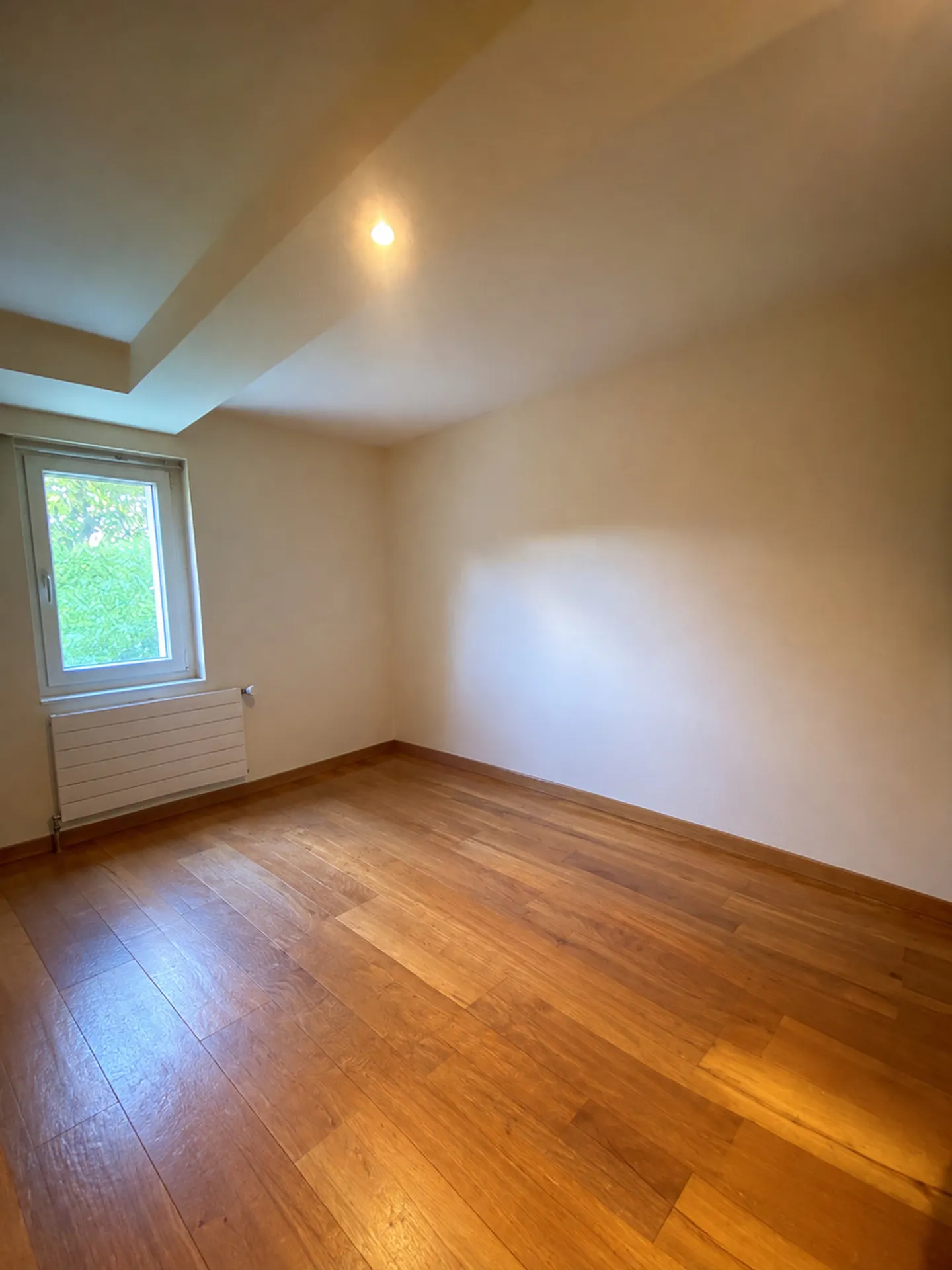 Charmante Wohnung mit Terrasse - Foto 3 von 7