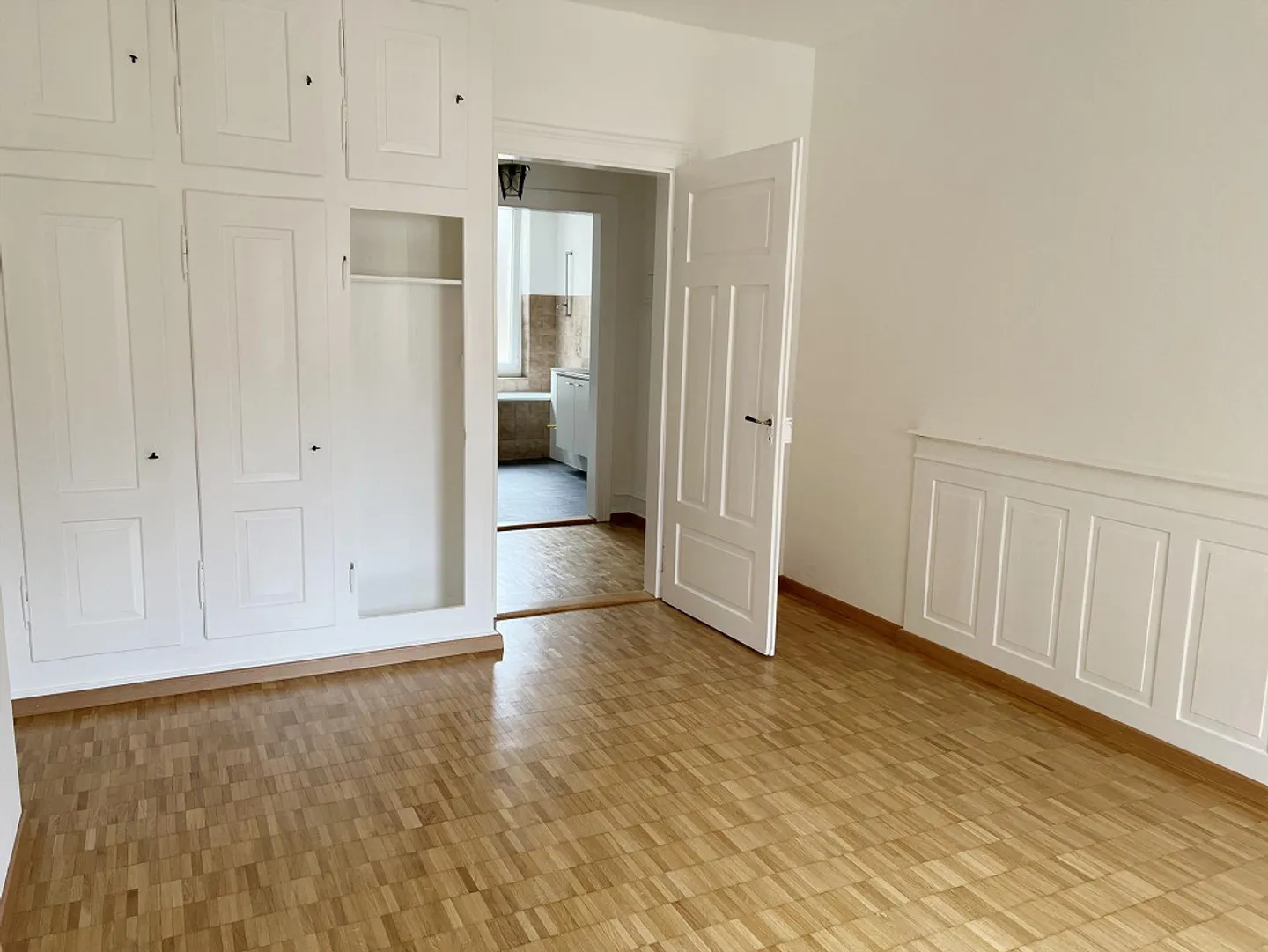 3.5 Room Apartment - Photo 5 of 9