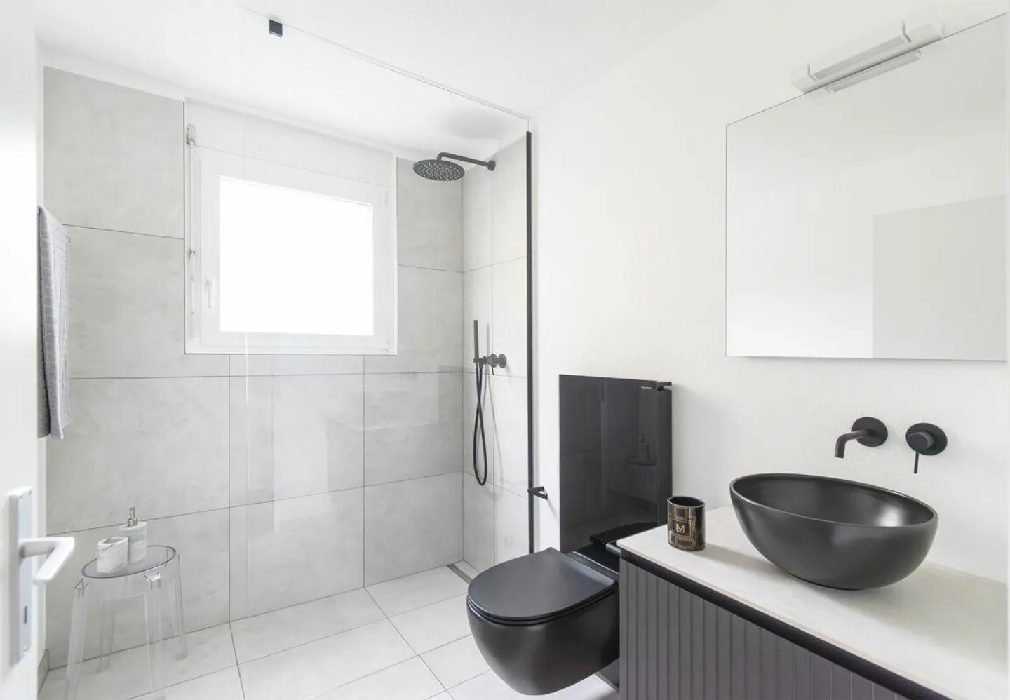 Ascona - Elegante 3.5 locali con terrazze in posizione esclusiva / Ascona - Stilvolle 3.5-Zimmer-Wohnung mit Terrassen in Toplage - Foto 6 di 10