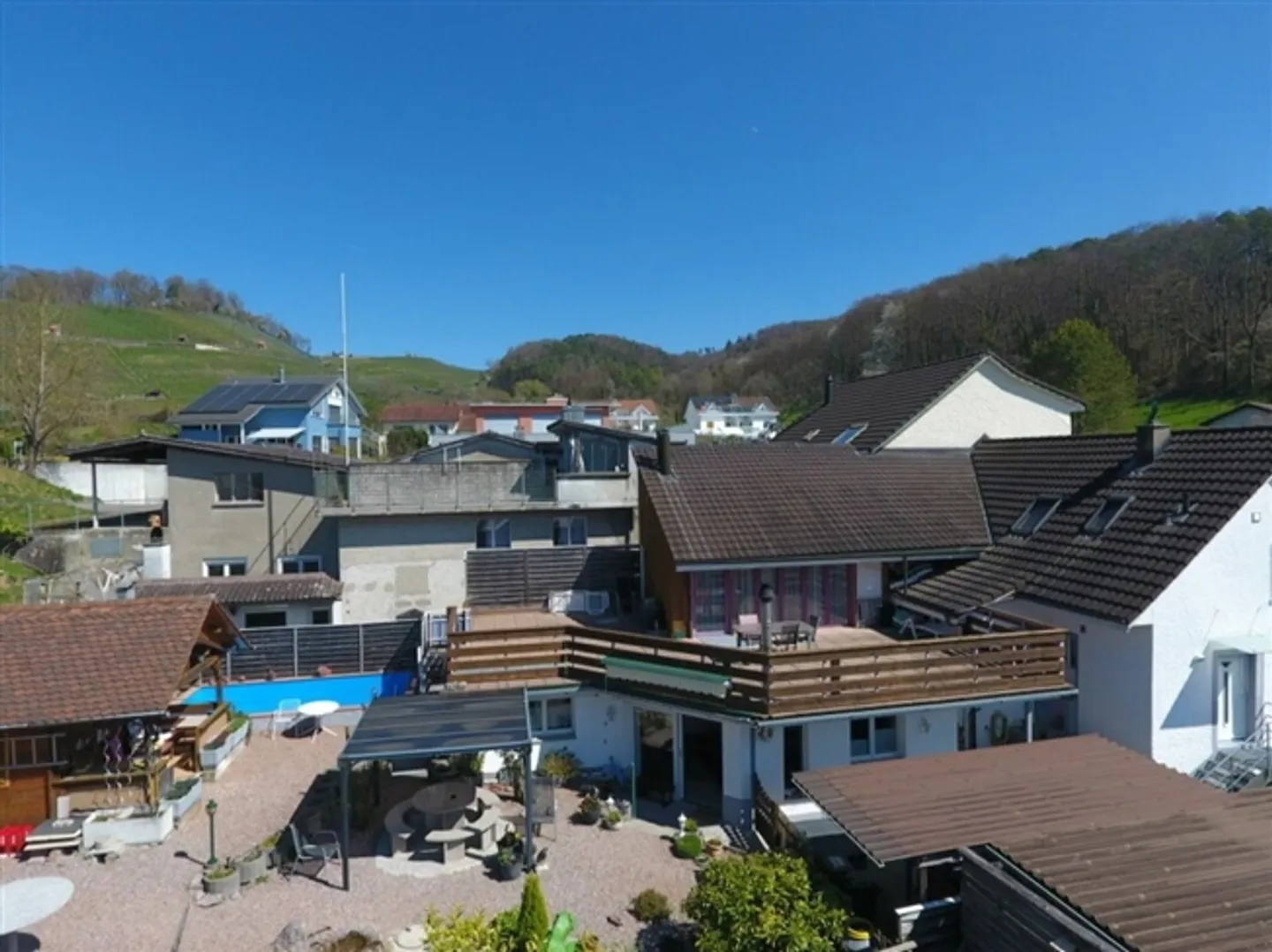 Objet de passion avec appartement séparé - également idéal comme maison multigénérationnelle - Photo 1 sur 13