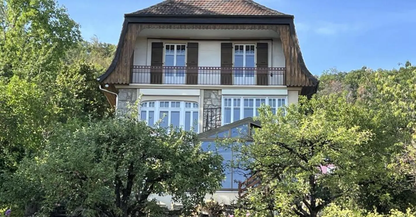 Charmante maison de caractère - Photo 2 sur 11