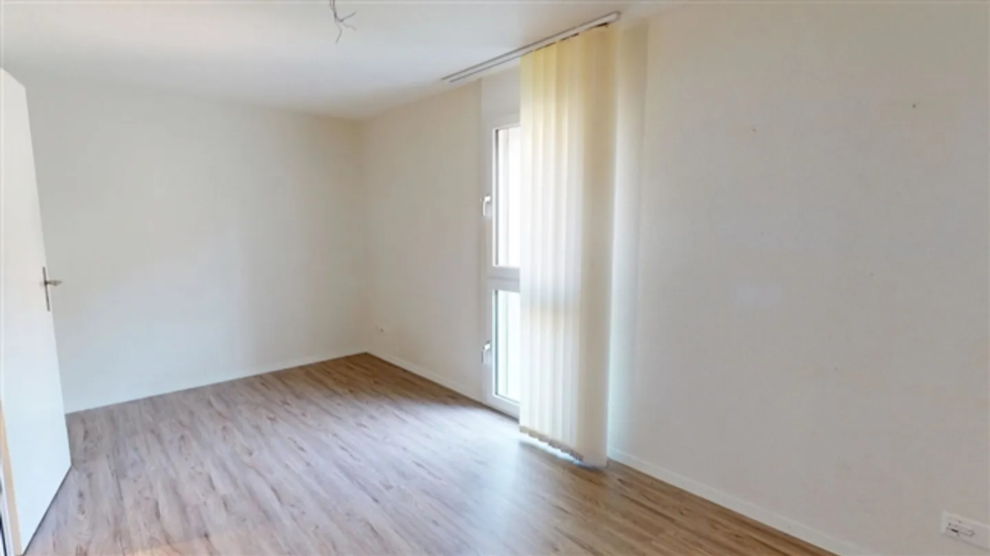 Appartement moderne de 3,5 pièces avec jardin - Photo 10 sur 11