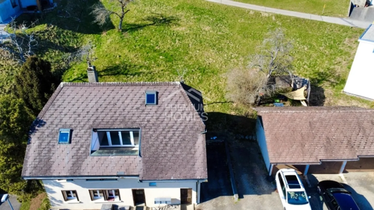 Rarità con vista: Casa plurifamiliare con riserva di terreno e vista montagna - Foto 5 di 5