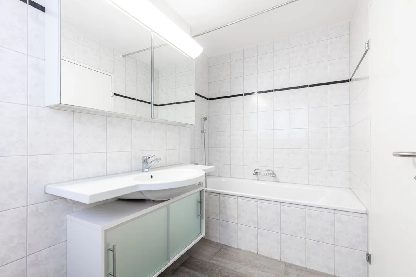 Dreamy 3.5-room apartment on the ground floor - including child discount! - Photo 5 of 11