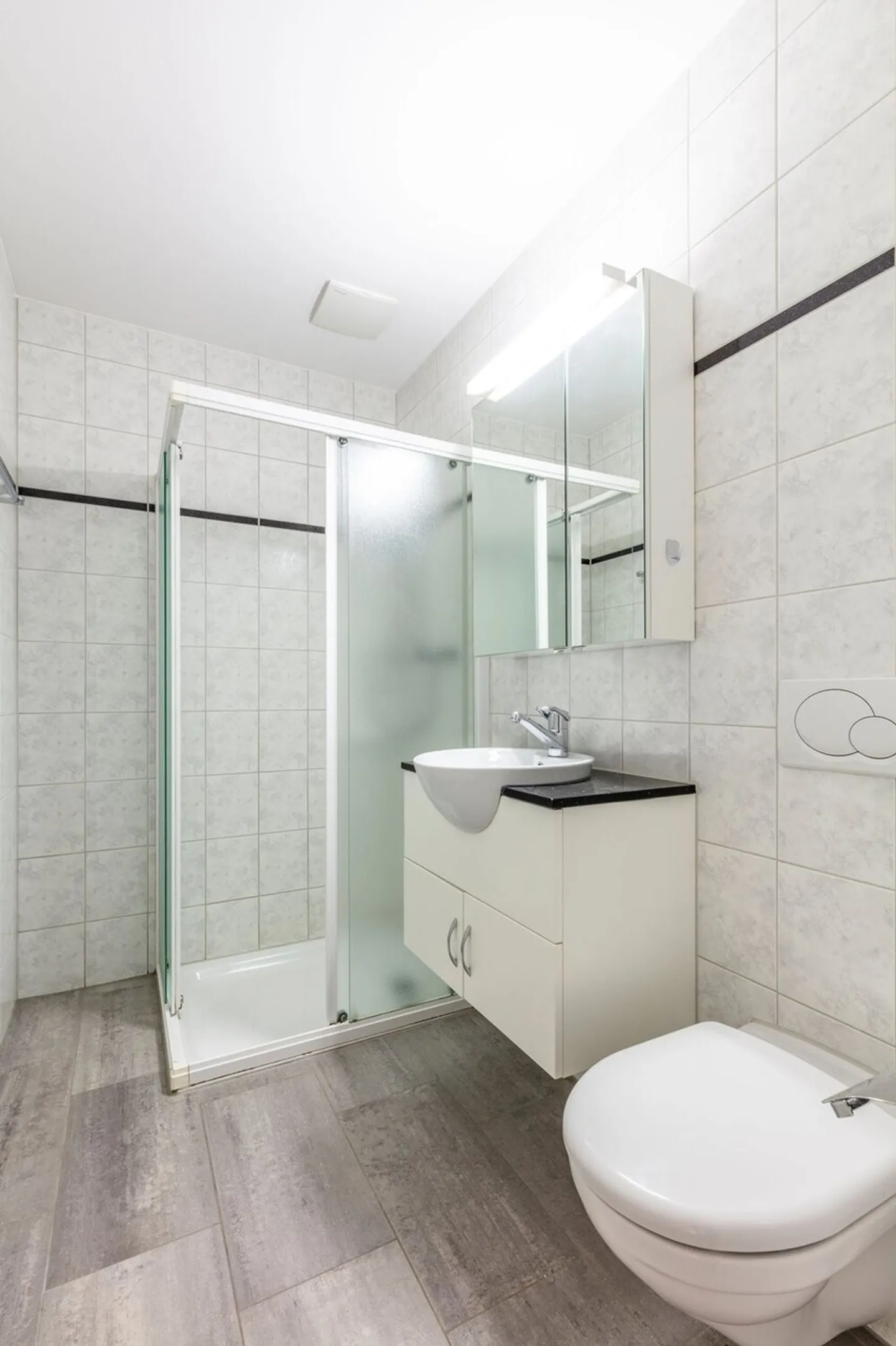 Dreamy 3.5-room apartment on the ground floor - including child discount! - Photo 6 of 11