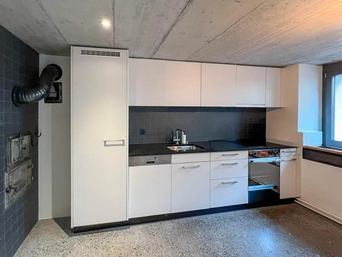 Elegante casa a schiera storica con terrazza - Foto 2 di 8