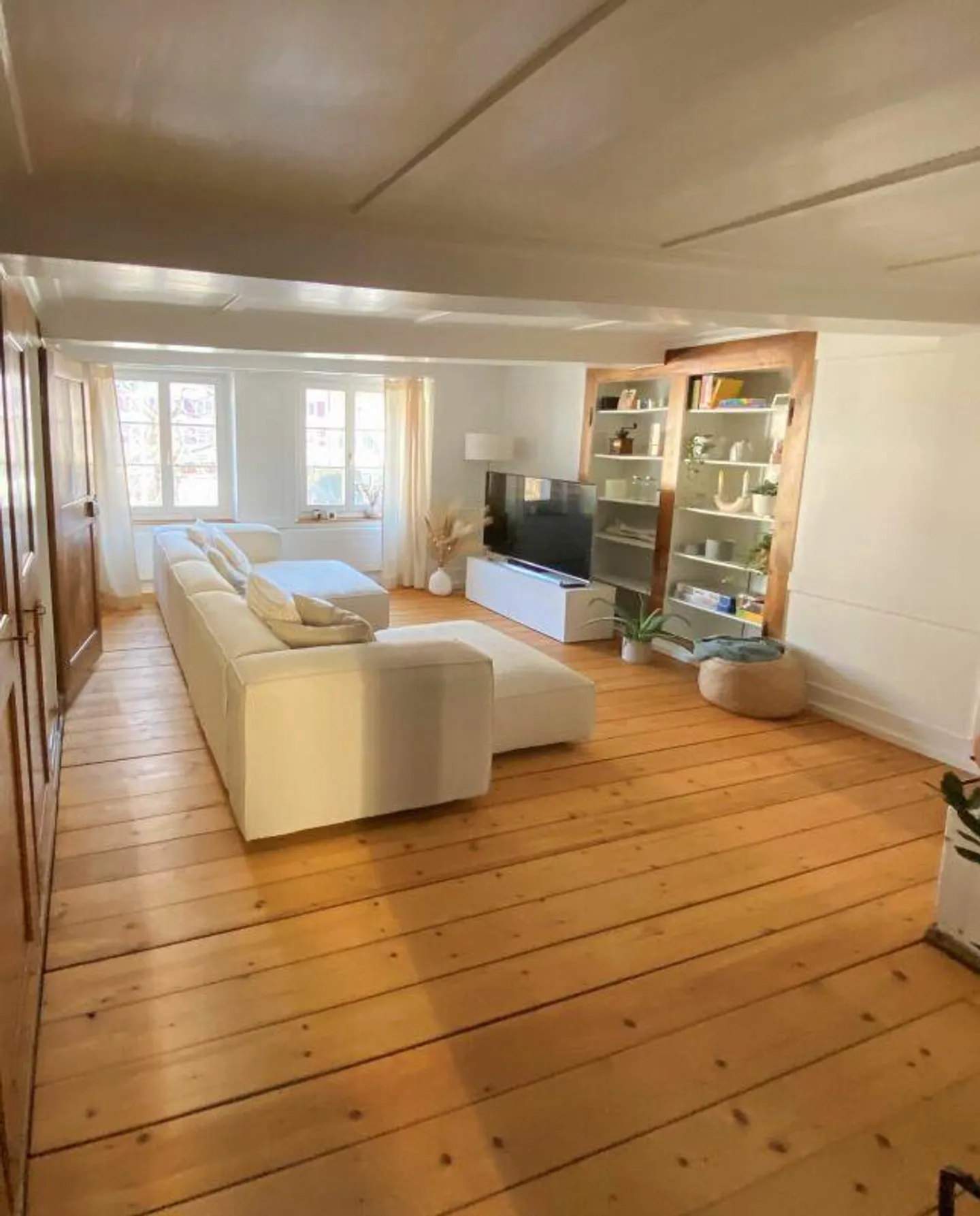 Elegante casa a schiera storica con terrazza - Foto 3 di 8