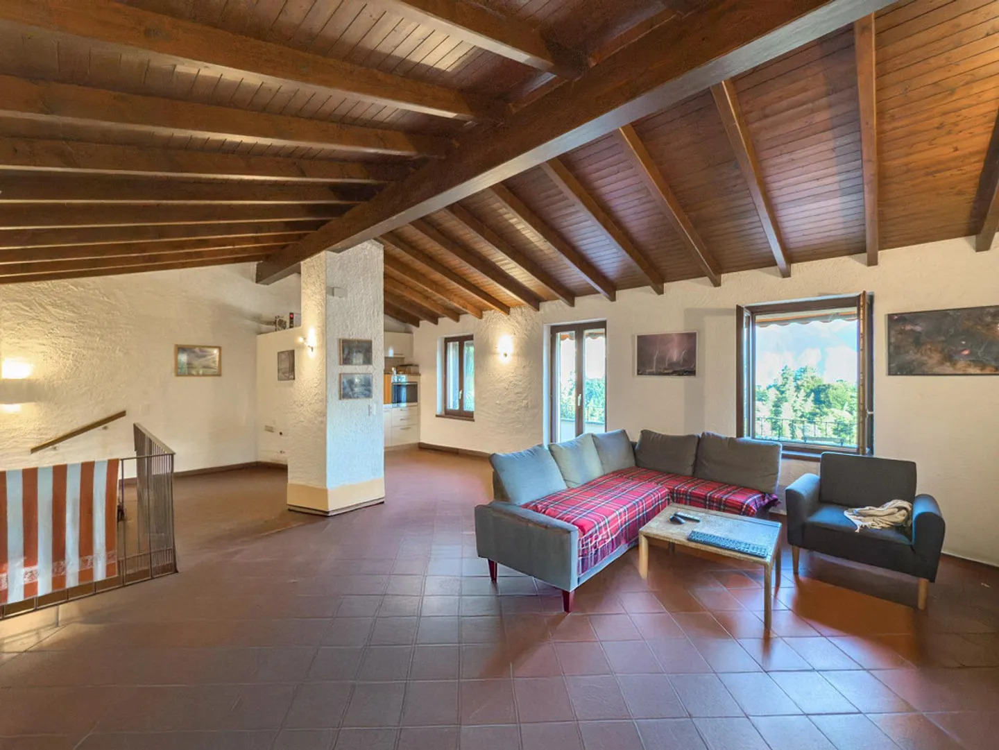 5.5-room house with garden in Porza - Photo 1 of 8