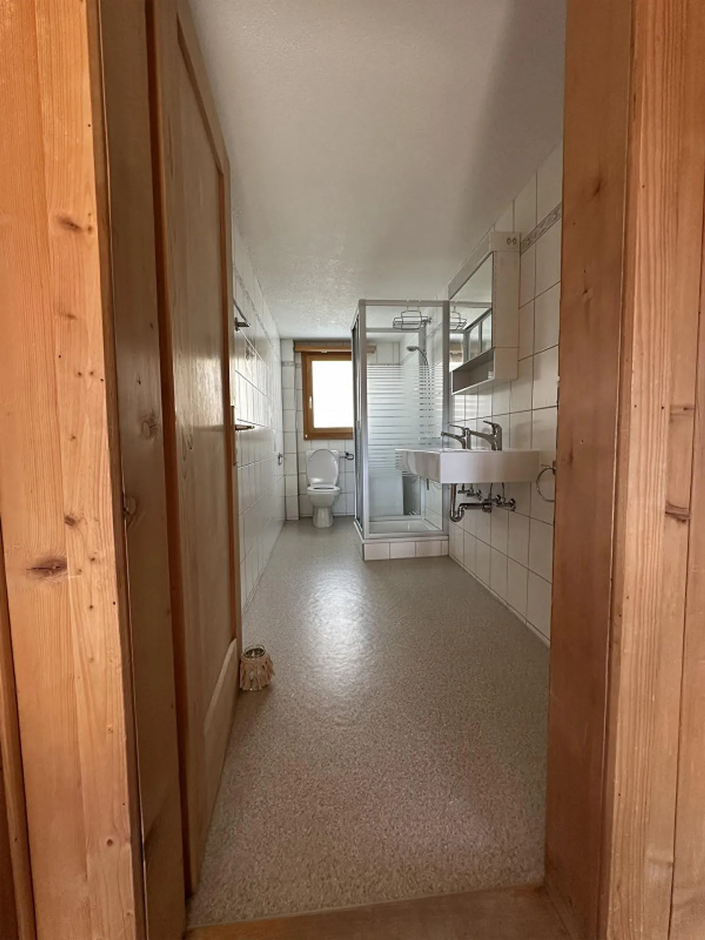 4.5 Room Apartment - Photo 1 of 4