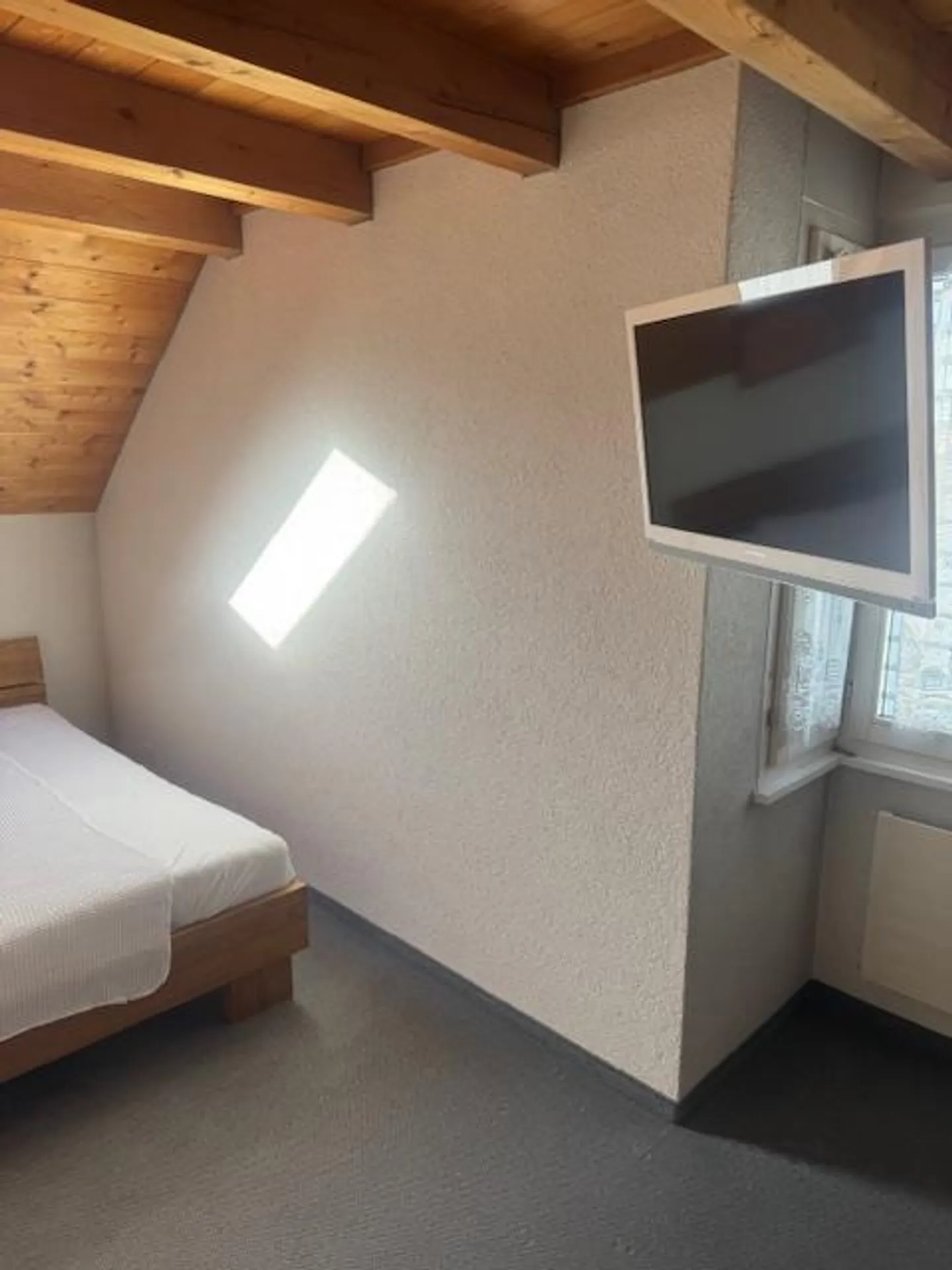 Charmantes Familienhaus mit Garten - Foto 8 von 26