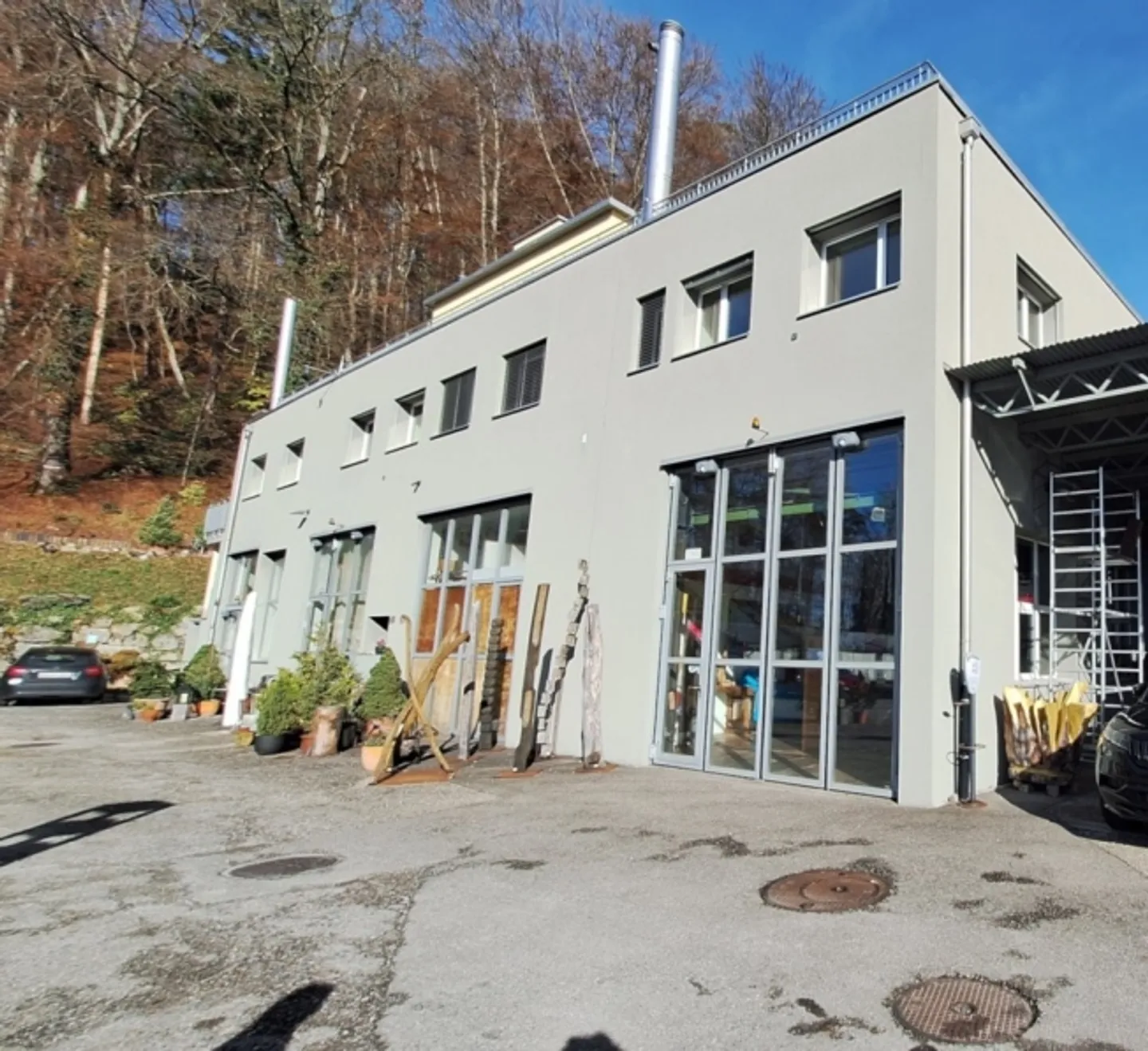 Edificio ad uso misto in affitto - Foto 1 di 10