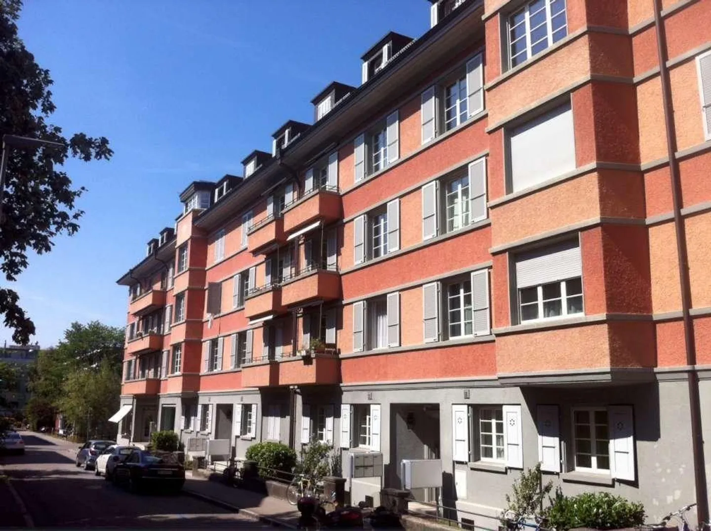 Wunderschöne Dachwohnung in der Stadt - Foto 1 von 6