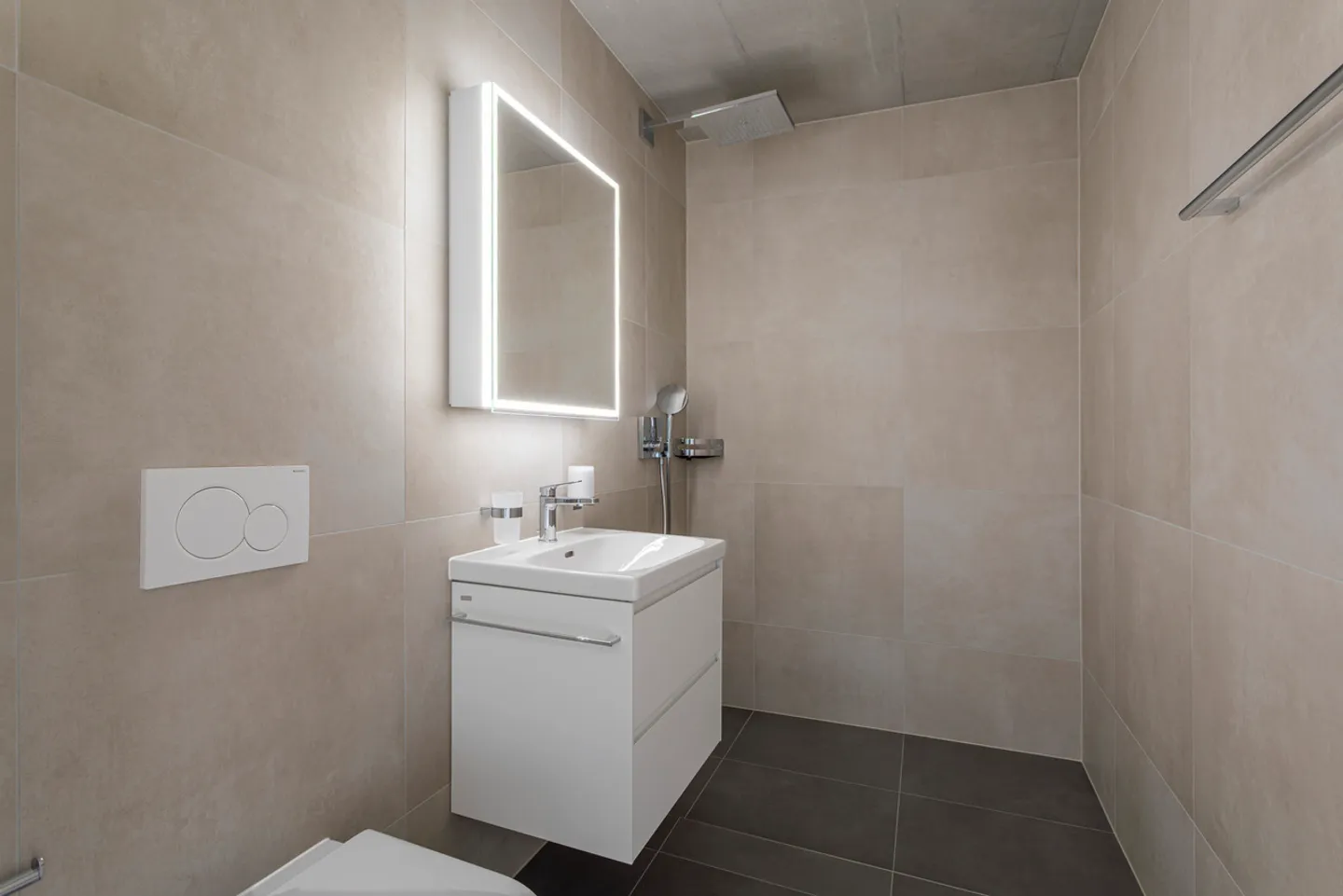 For sale magnificent 5.5 room apartment in the municipality of Belfaux - Photo 6 of 11