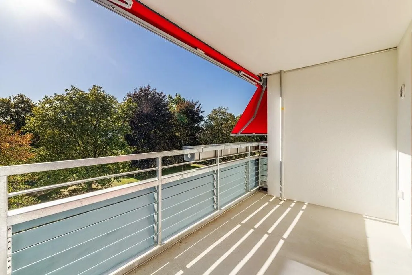 Freshly renovated 3.5-room apartment in an attractive location - Photo 9 of 9